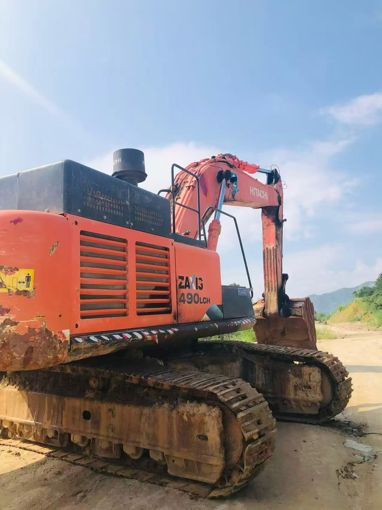 Купить Подержанный Экскаватор Hitachi ZX490LCH-5A / 6