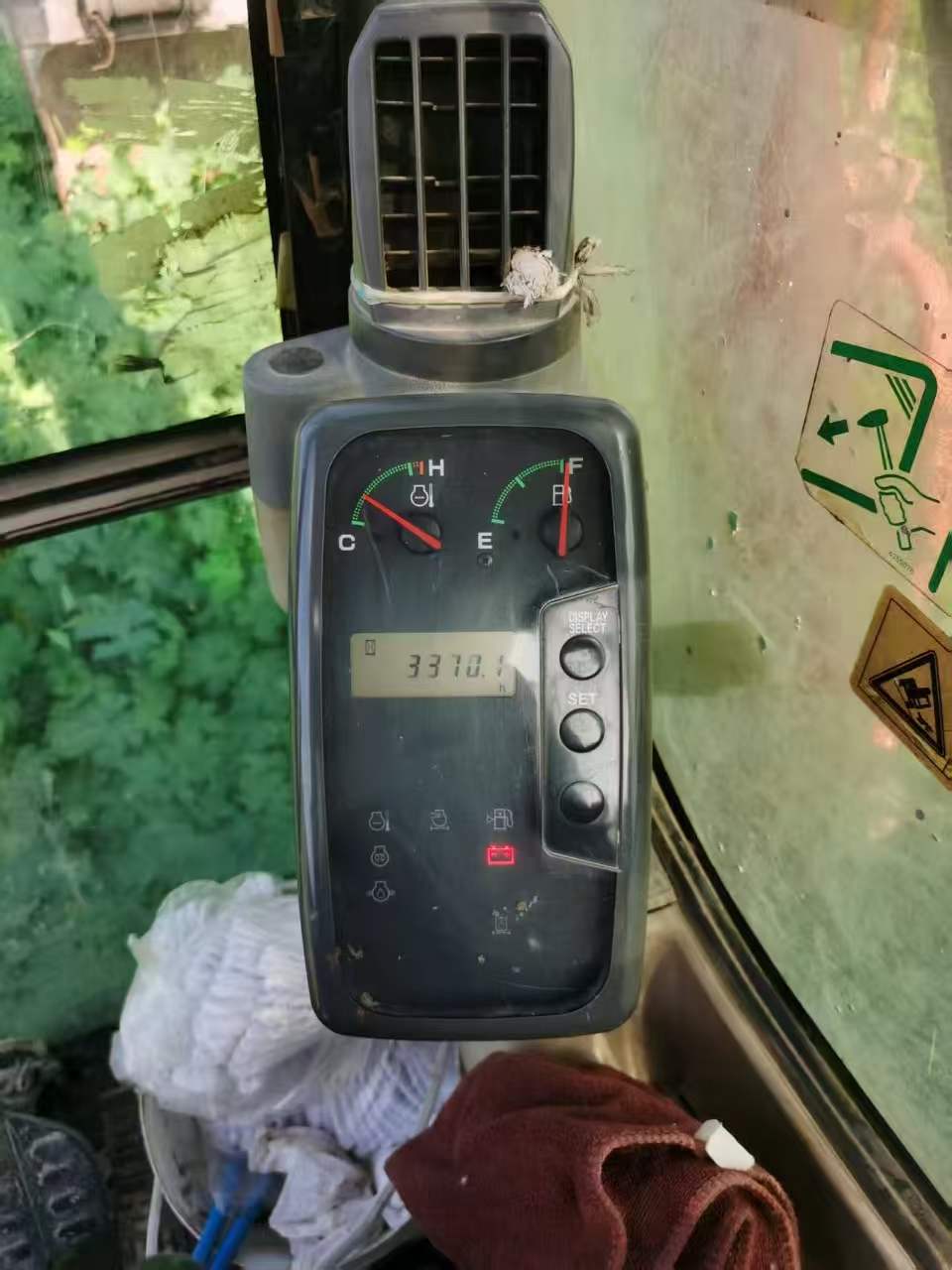 Compre Escavadeira Hitachi ZX60 Usada / 6