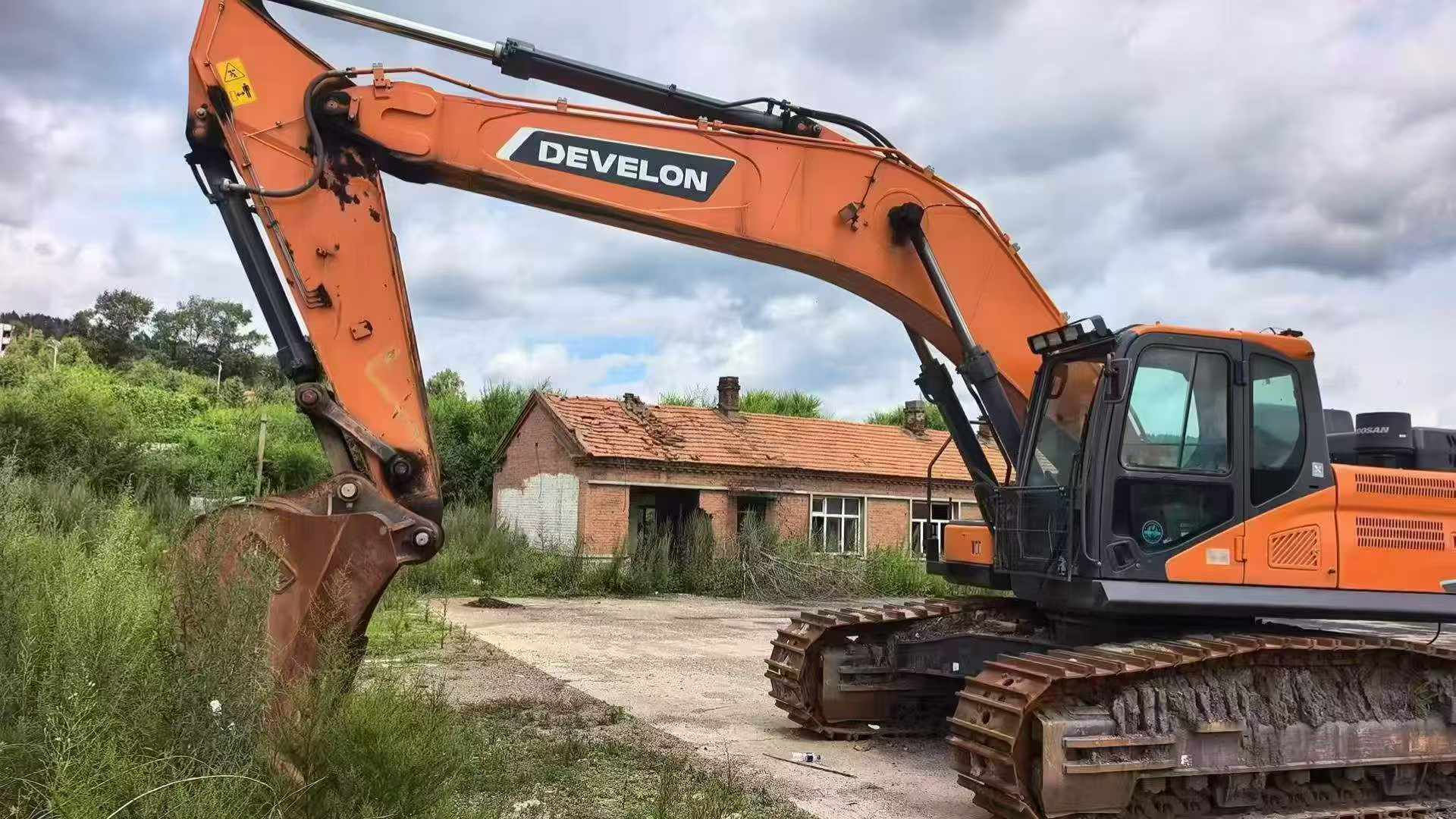 Compre Excavadora Doosan DX380 Usada / 3 Compre Excavadora Doosan DX380 Usada / 3