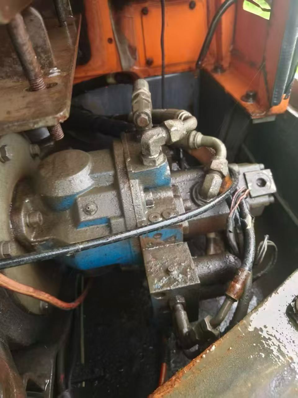 Compre Escavadeira Doosan DH55 Usada / 5 Compre Escavadeira Doosan DH55 Usada / 5