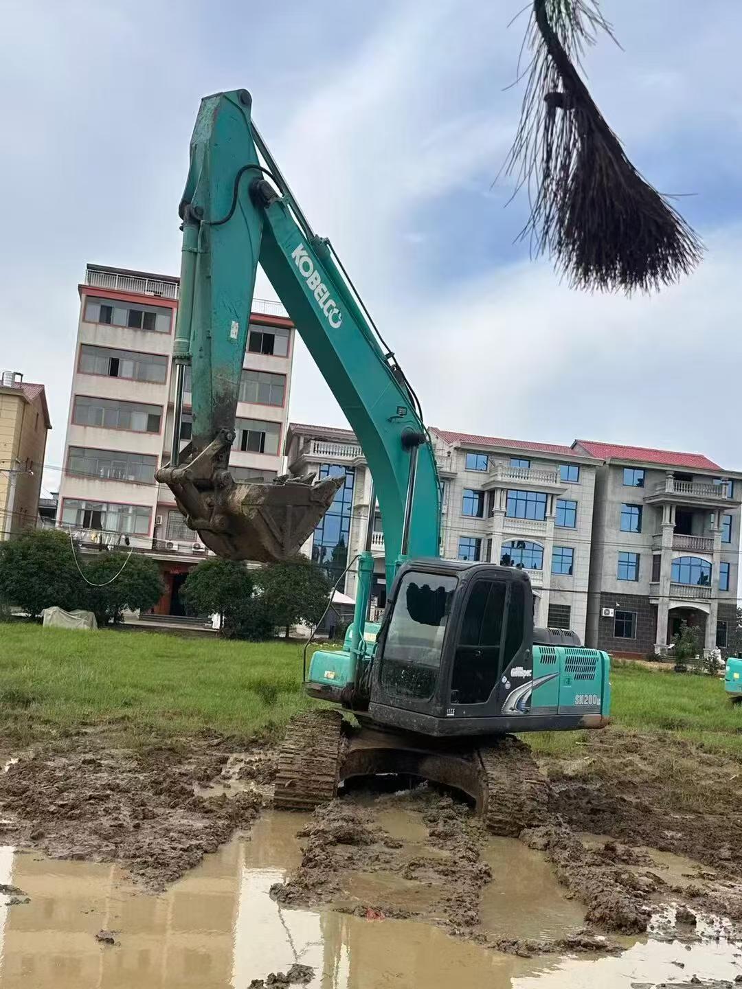 Купить Kobelco SK2008 Подержанный Экскаватор