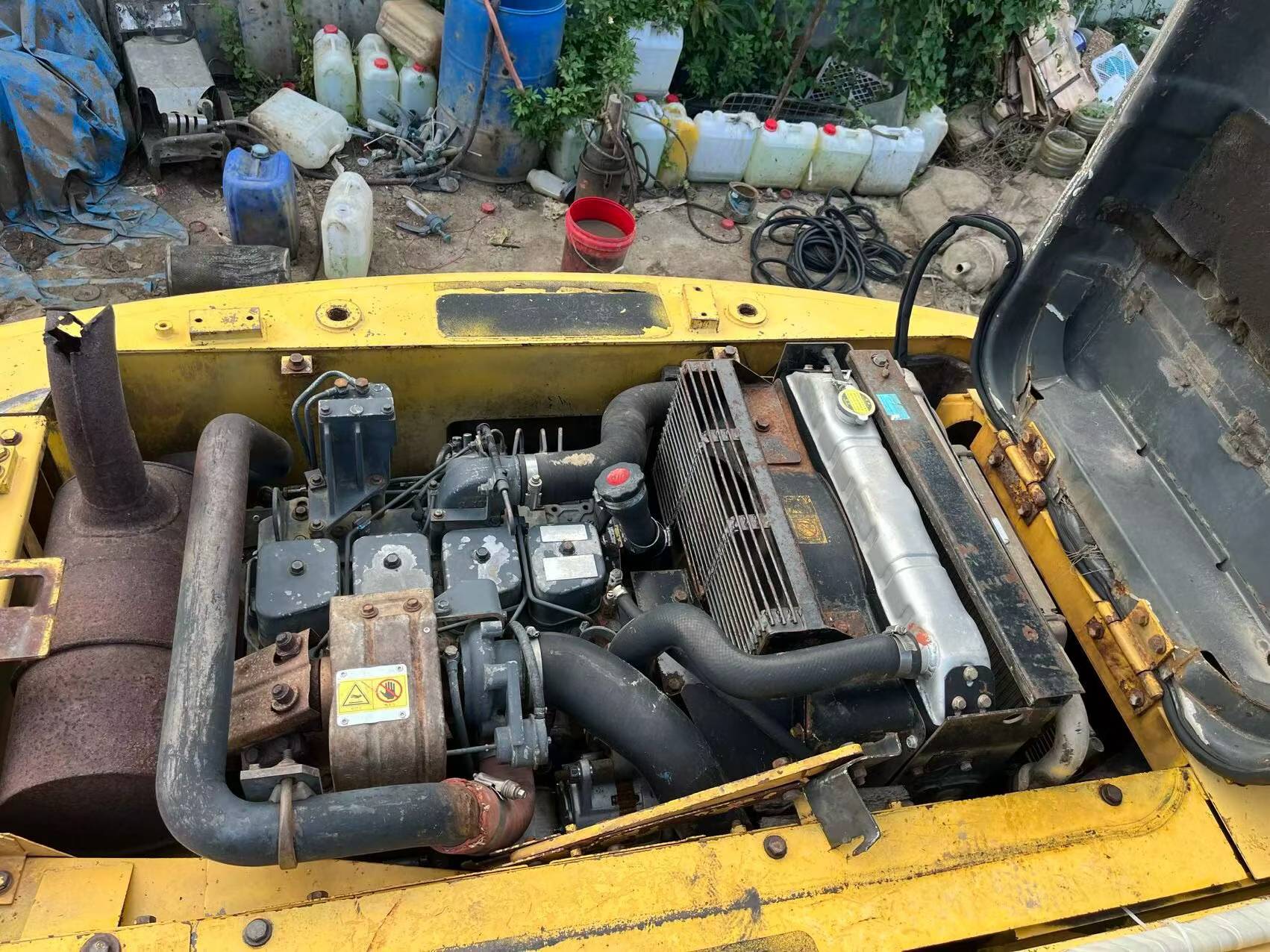 Compre Excavadora Komatsu PC120-6E Usada / 7 Compre Excavadora Komatsu PC120-6E Usada / 7