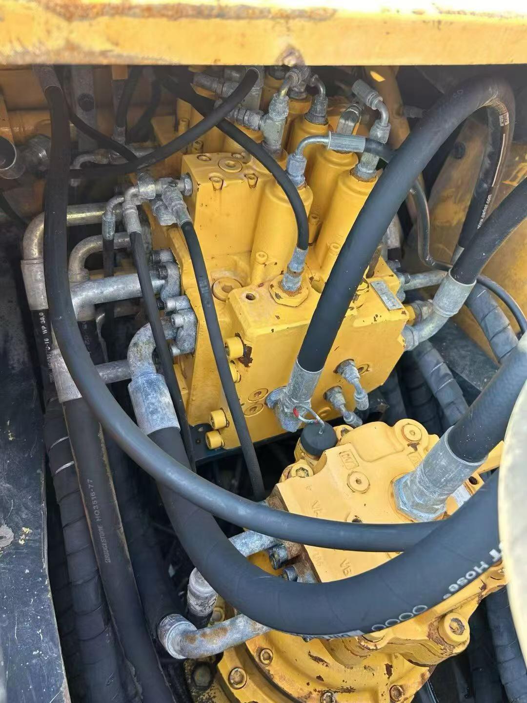 شراء حفارة Hyundai R215VS مستعملة / 6
