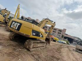 Buy Caterpillar 320D Used Excavator / 2 Buy Caterpillar 320D Used Excavator / 2