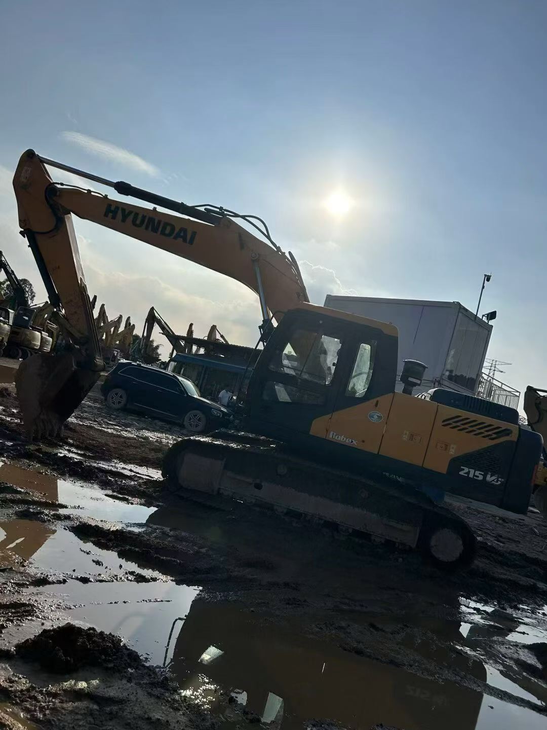 شراء حفارة Hyundai R215VS مستعملة / 2