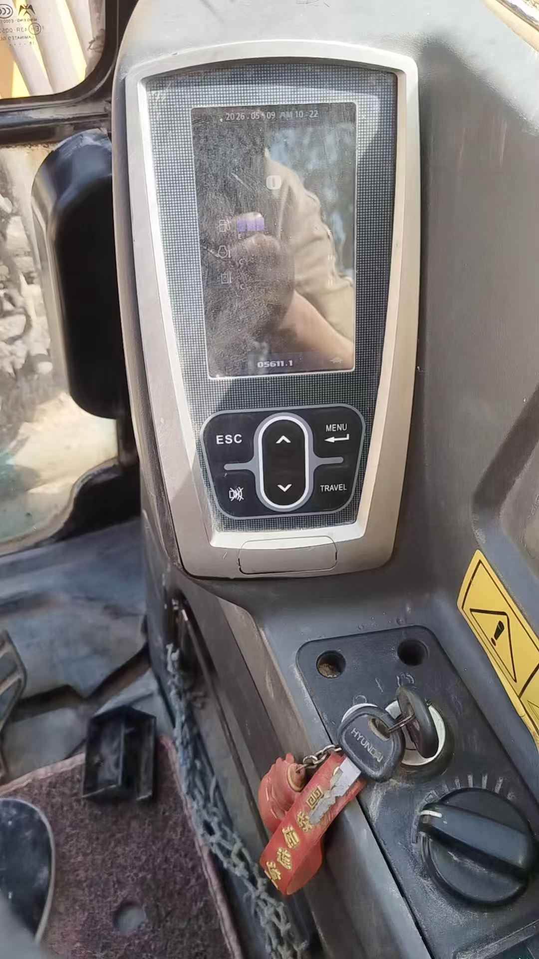 شراء حفارة Hyundai HX55 مستعملة / 2