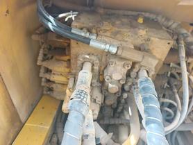 Купить Подержанный Экскаватор Komatsu PC220 / 4 Купить Подержанный Экскаватор Komatsu PC220 / 4