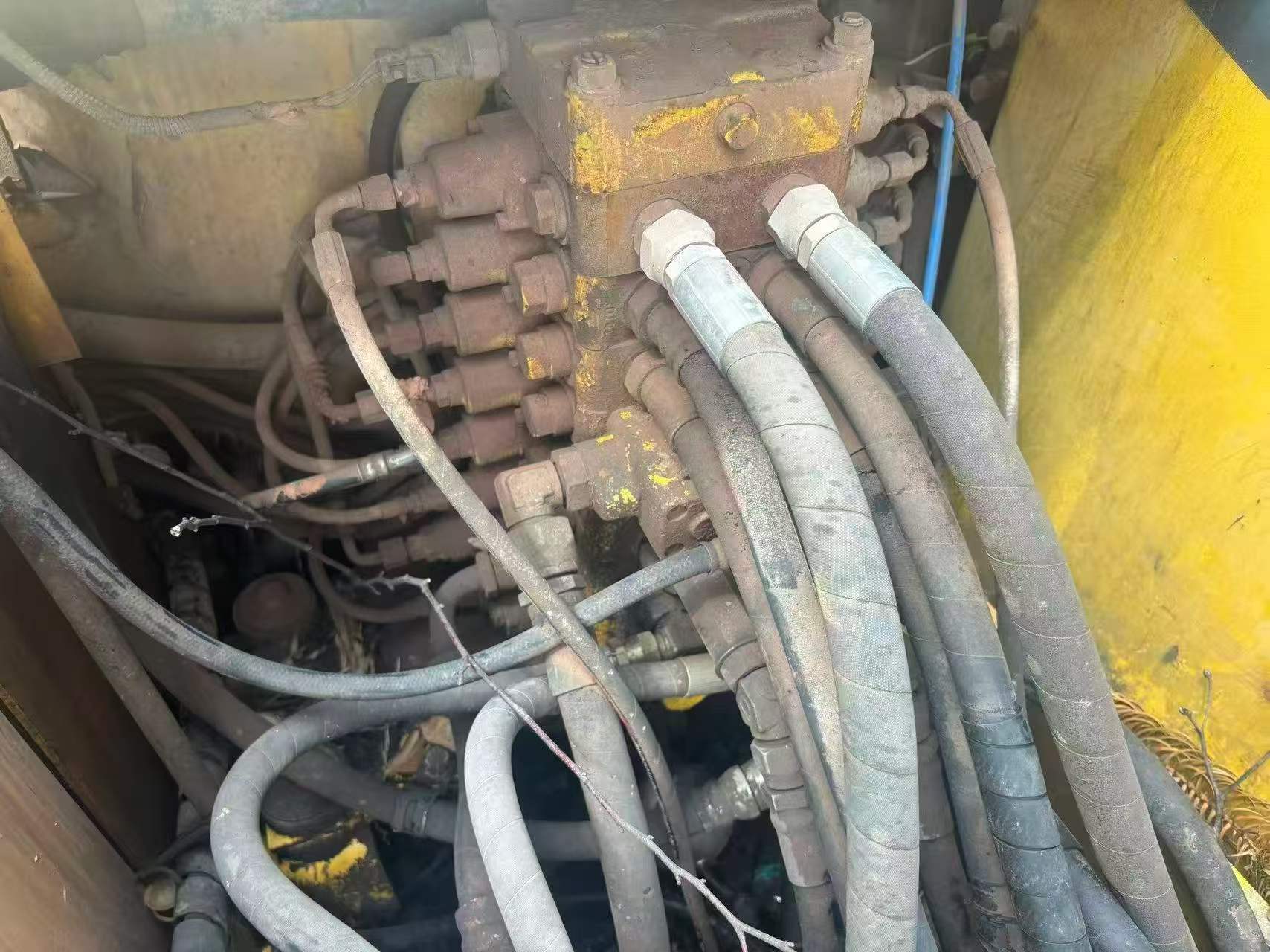 Buy Komatsu PC130-7 Used Excavator / 7 Buy Komatsu PC130-7 Used Excavator / 7