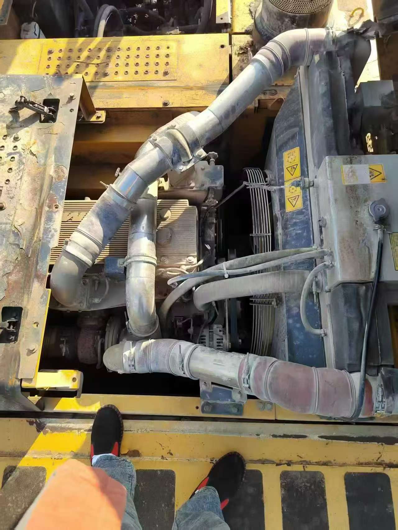 Buy XCMG XE490D Used Excavator