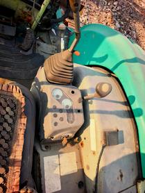 Buy Yanmar Vio40-2 Used Excavator / 9 Buy Yanmar Vio40-2 Used Excavator / 9