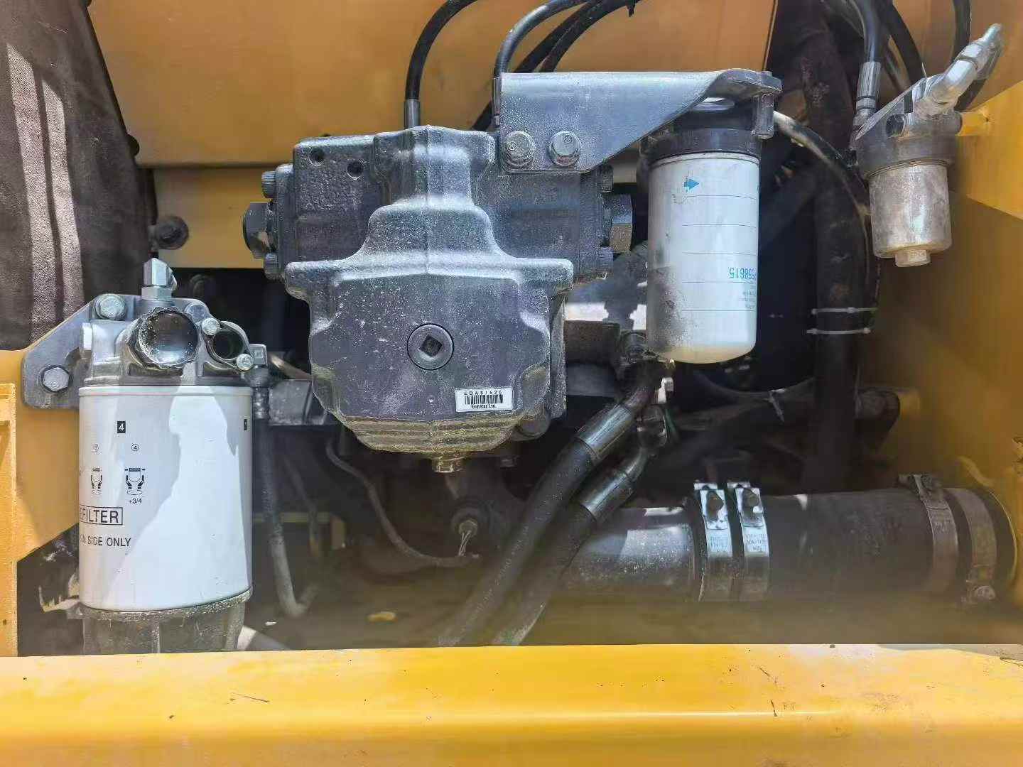 Buy Komatsu PC200-8 Used Excavator / 2 Buy Komatsu PC200-8 Used Excavator / 2