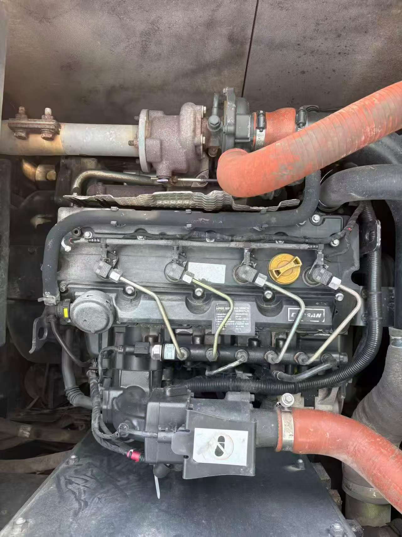 Купить Подержанный Экскаватор Doosan S130W-3 / 5 Купить Подержанный Экскаватор Doosan S130W-3 / 5