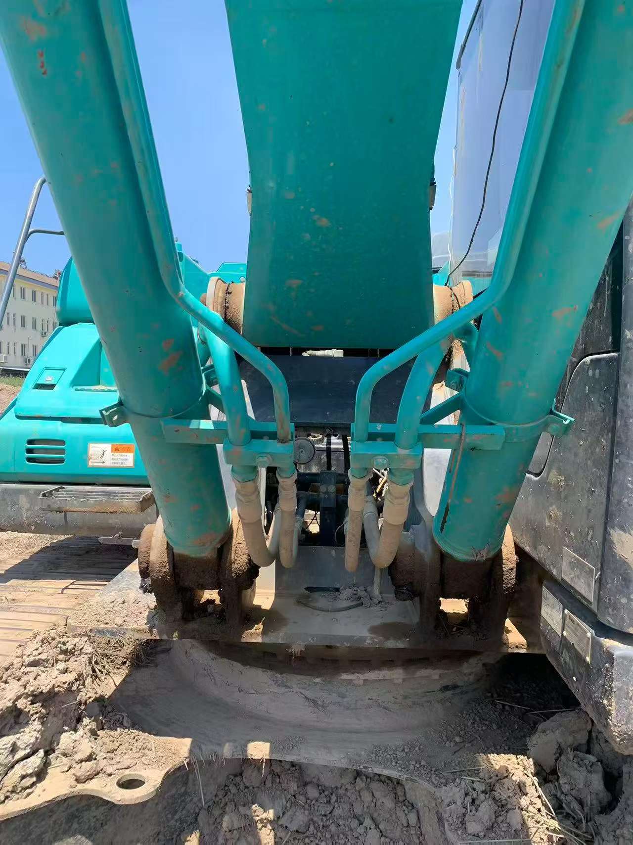 Compre Escavadeira Kobelco SK200-10 Usada / 4