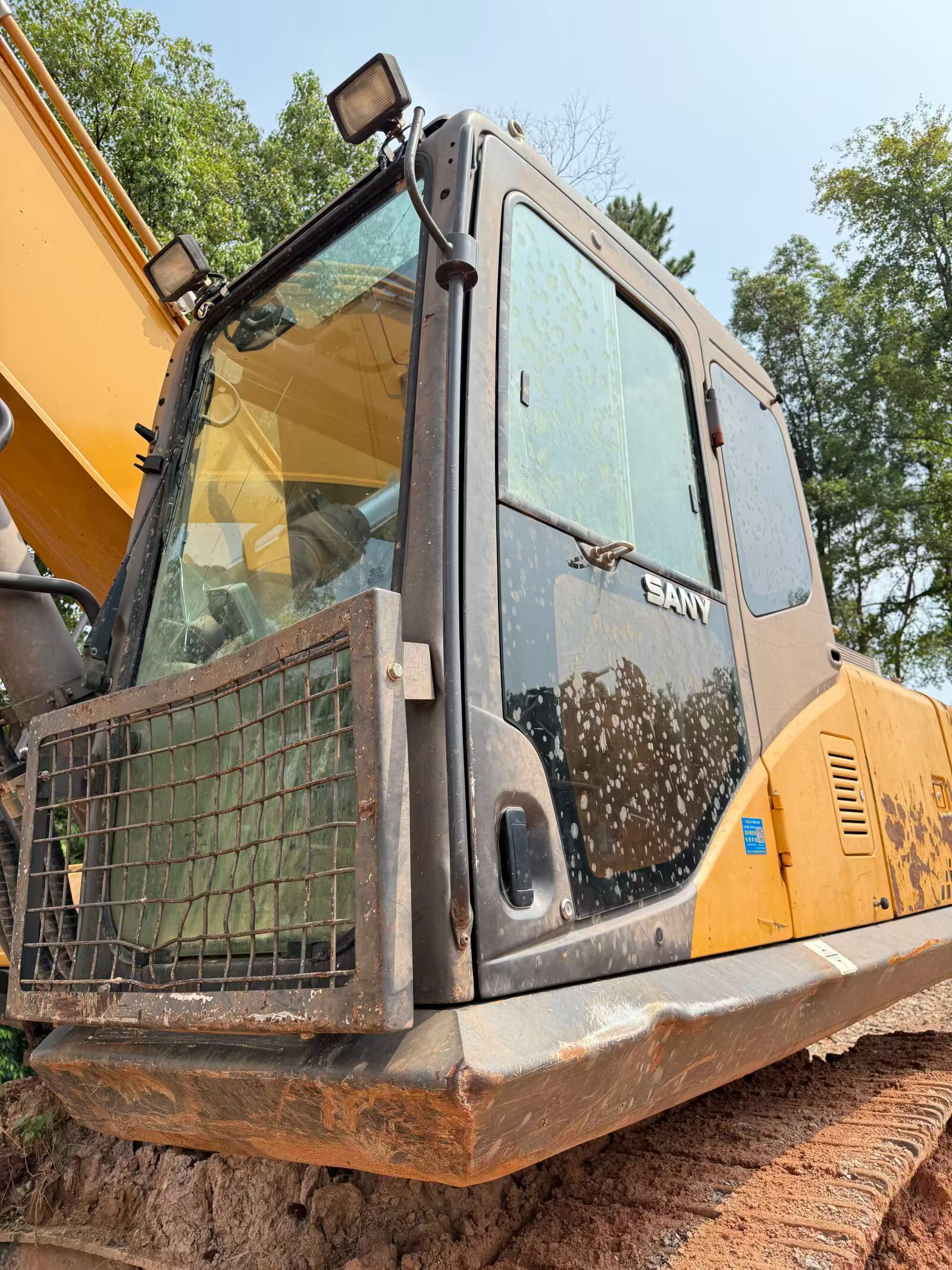 Buy Sany SY305C Used Excavator / 6 Buy Sany SY305C Used Excavator / 6