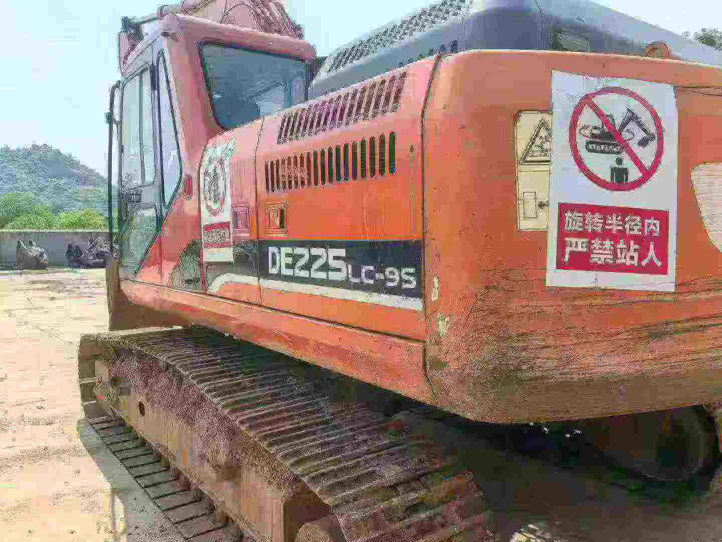 Buy Doosan DH225-7 Used Excavator / 3 Buy Doosan DH225-7 Used Excavator / 3