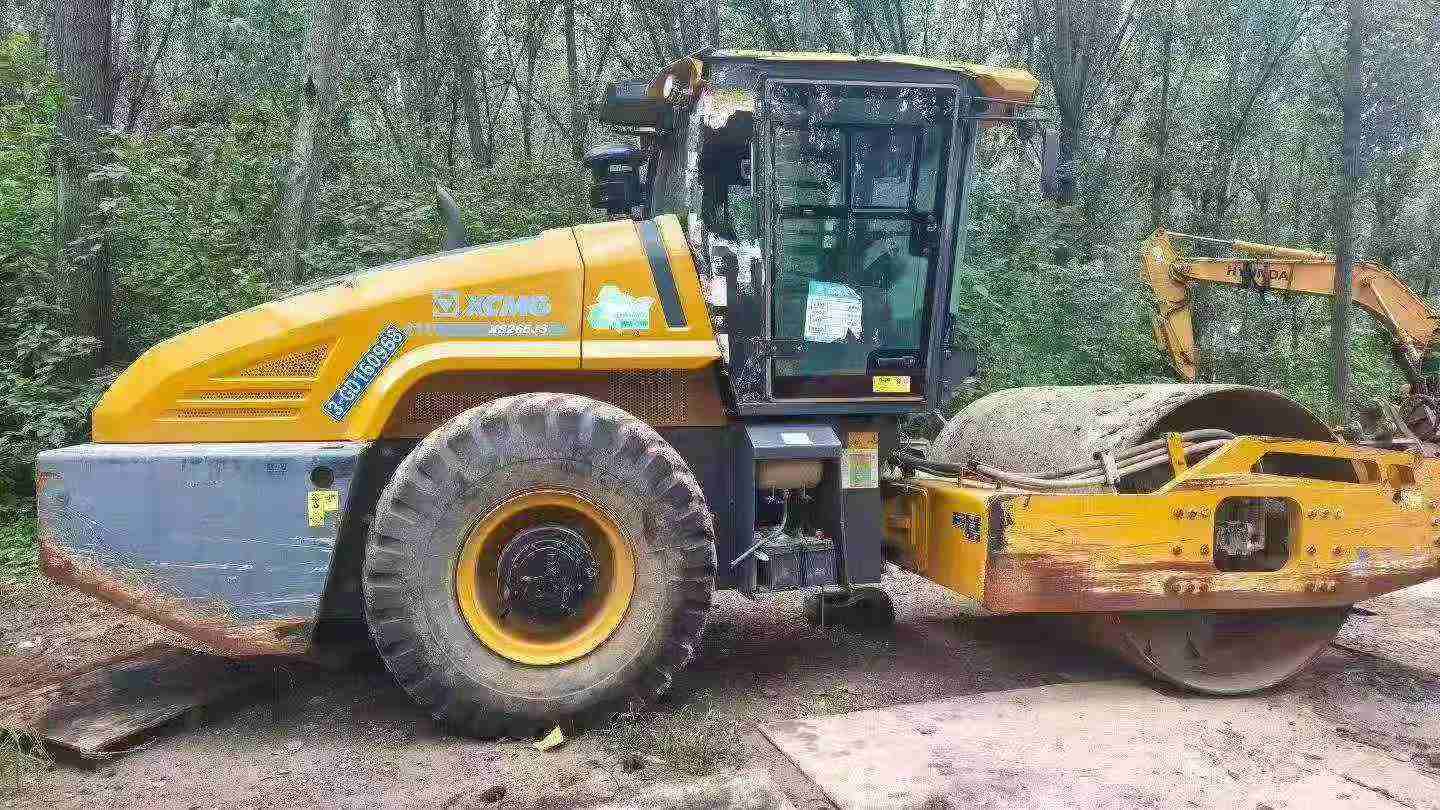 Buy XCMG XE26U Used Excavator