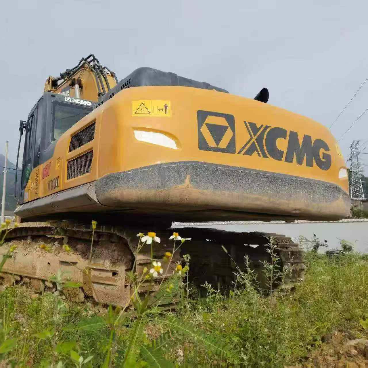 Buy XCMG XE380DK Used Excavator