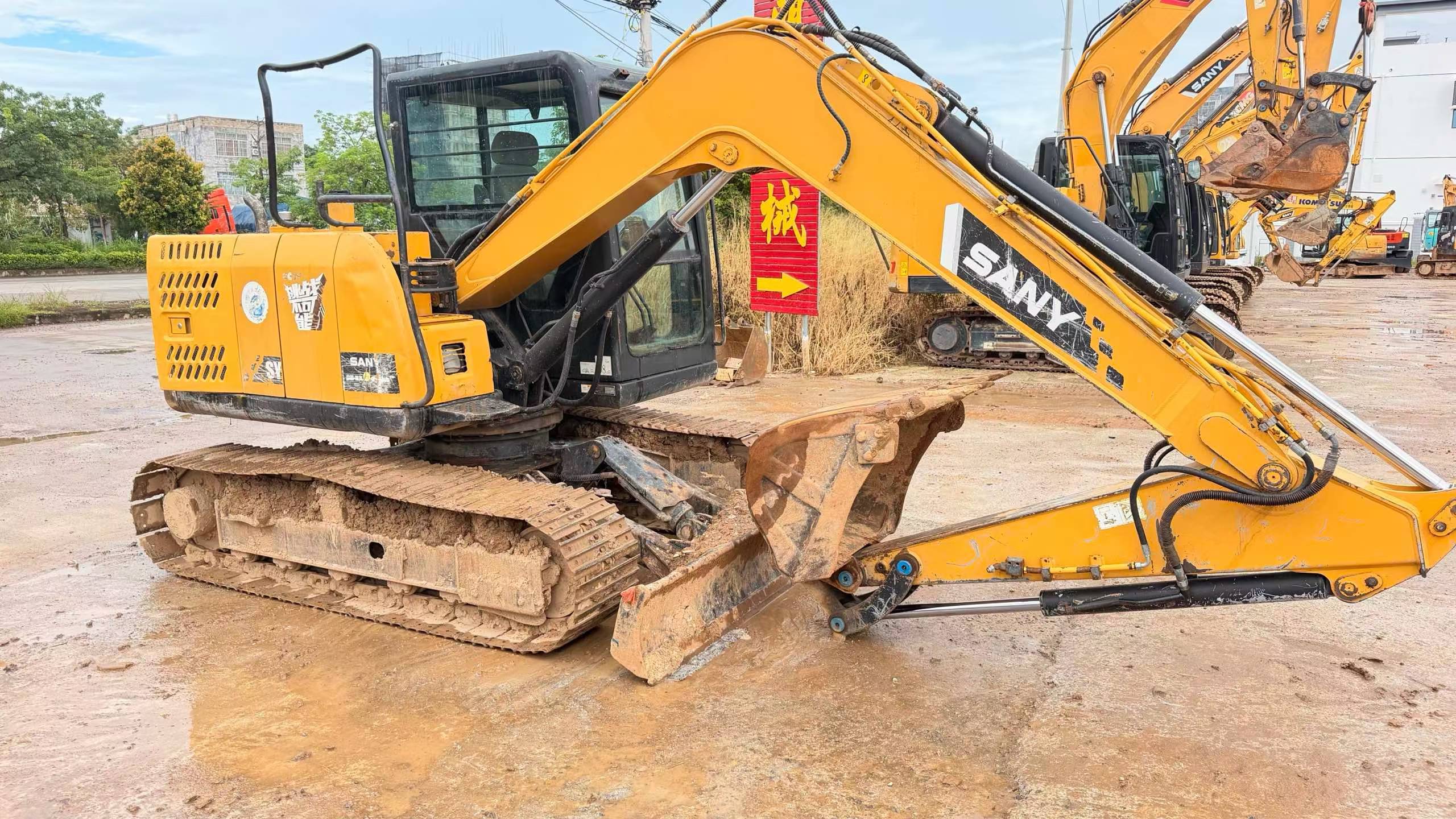 Buy Sany SY75C Used Excavator / 4 Buy Sany SY75C Used Excavator / 4