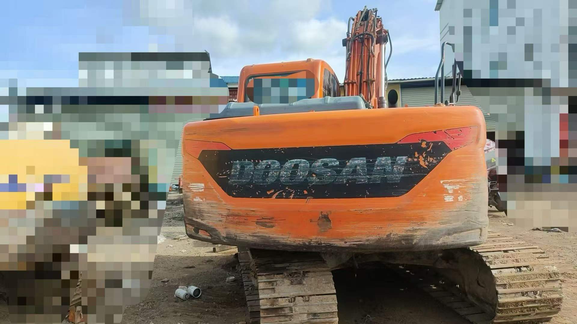 Купить Подержанный Экскаватор Doosan S130W-3 / 7 Купить Подержанный Экскаватор Doosan S130W-3 / 7