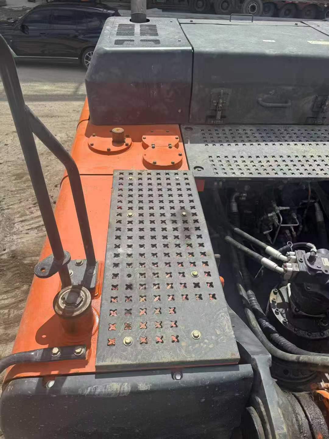 Compre Escavadeira Doosan DH420LC-7 Usada / 3