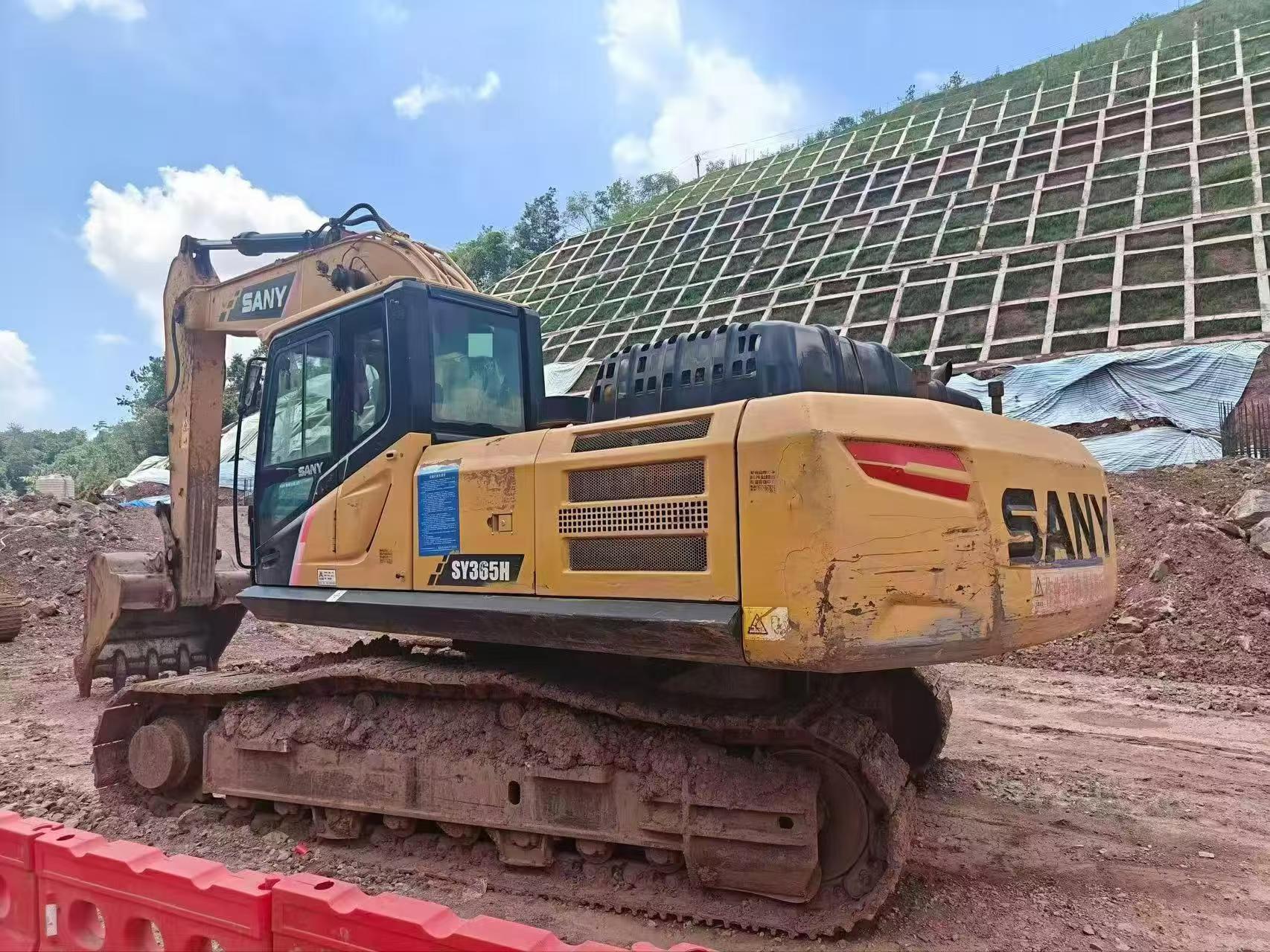 Buy Sany SY305C Used Excavator / 9 Buy Sany SY305C Used Excavator / 9