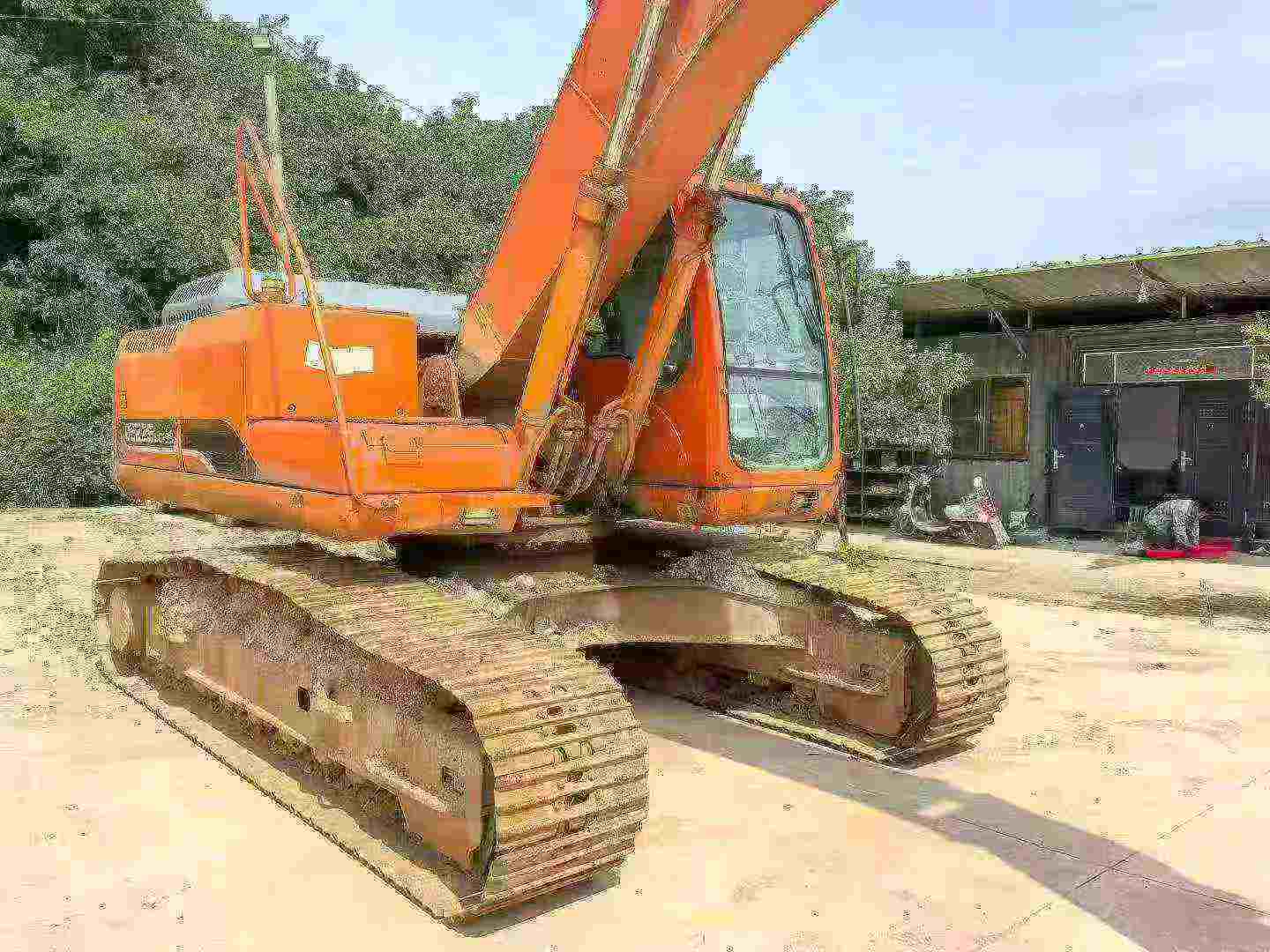 Buy Doosan DH225-7 Used Excavator / 5 Buy Doosan DH225-7 Used Excavator / 5