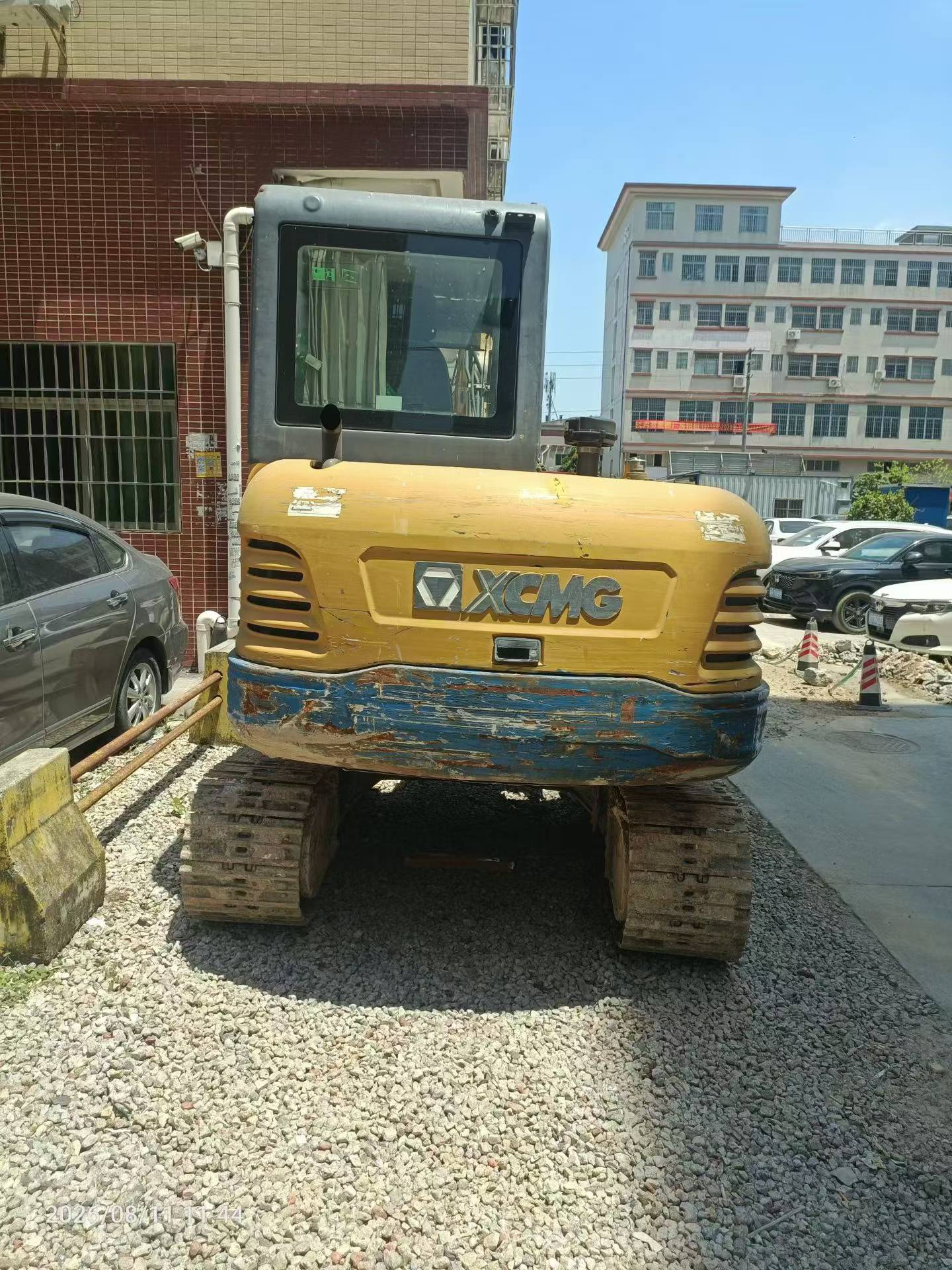 Buy XCMG XE60 Used Excavator