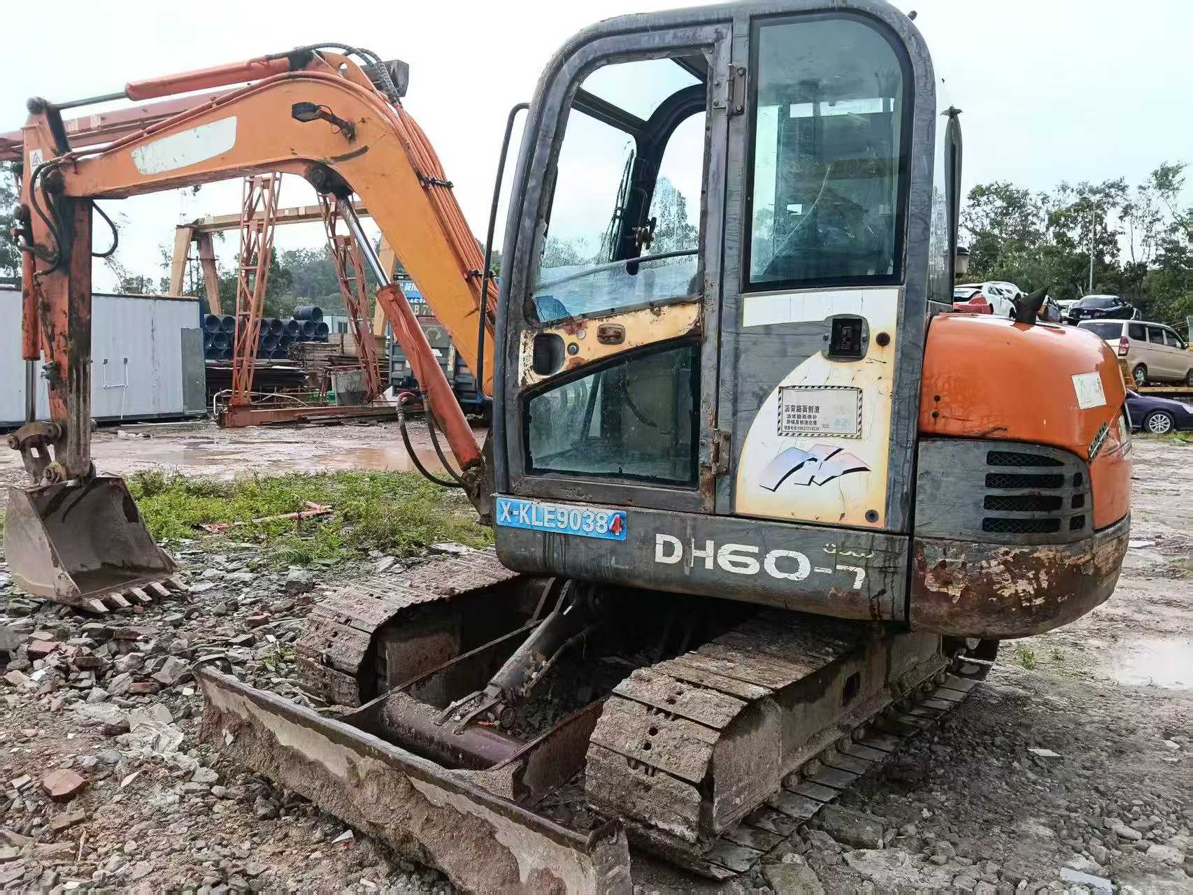 Buy Doosan DH60-7 Used Excavator / 3