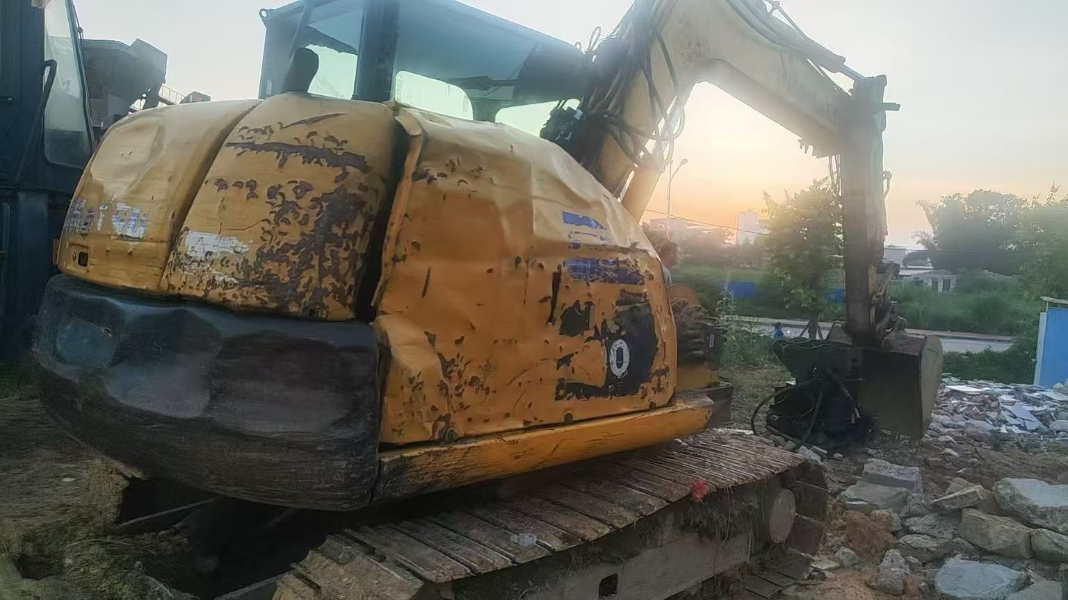 Compre Escavadeira Komatsu PC60-8 Usada / 3 Compre Escavadeira Komatsu PC60-8 Usada / 3