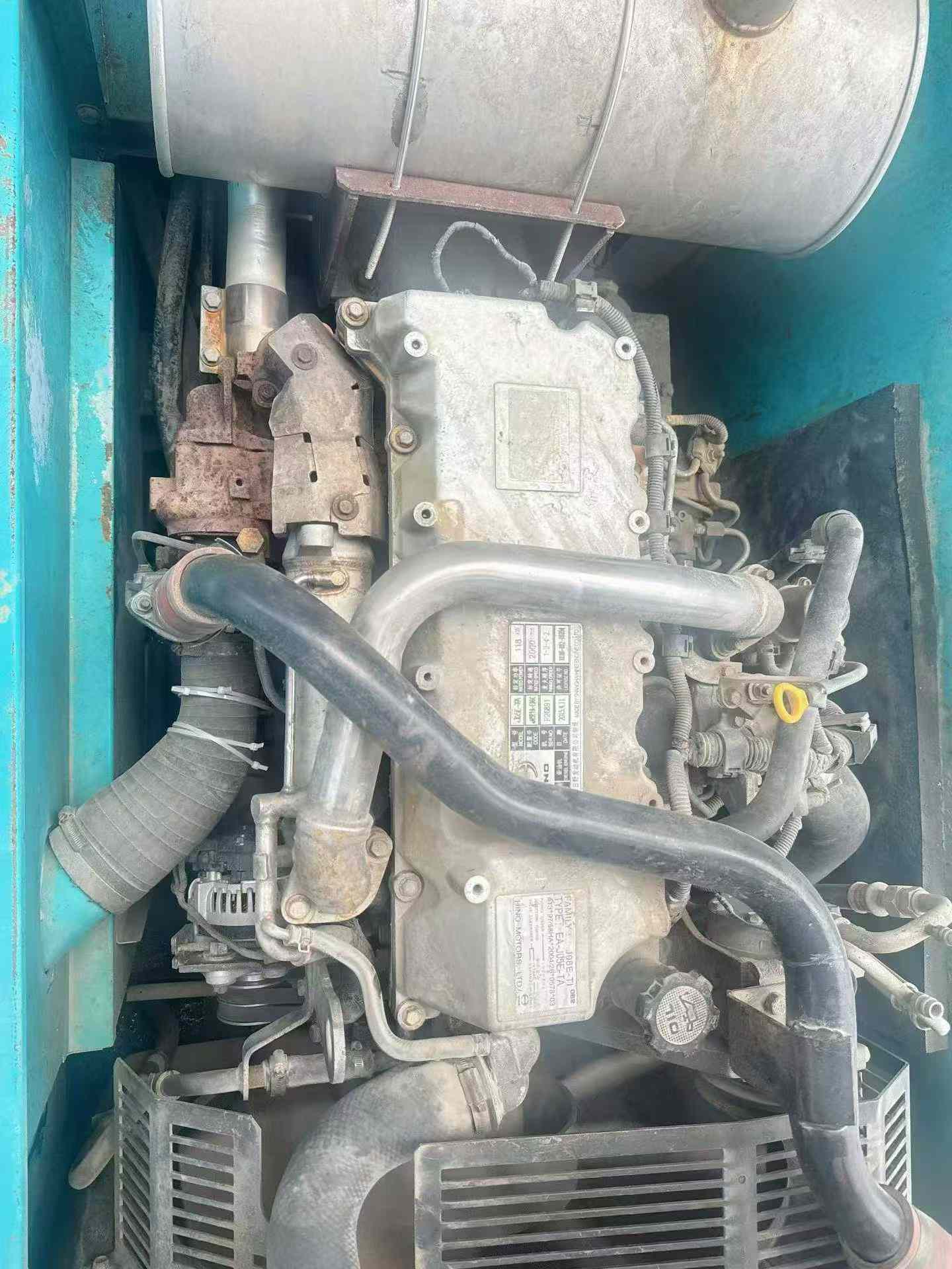 Compre Escavadeira Kobelco SK15SR Usada / 4