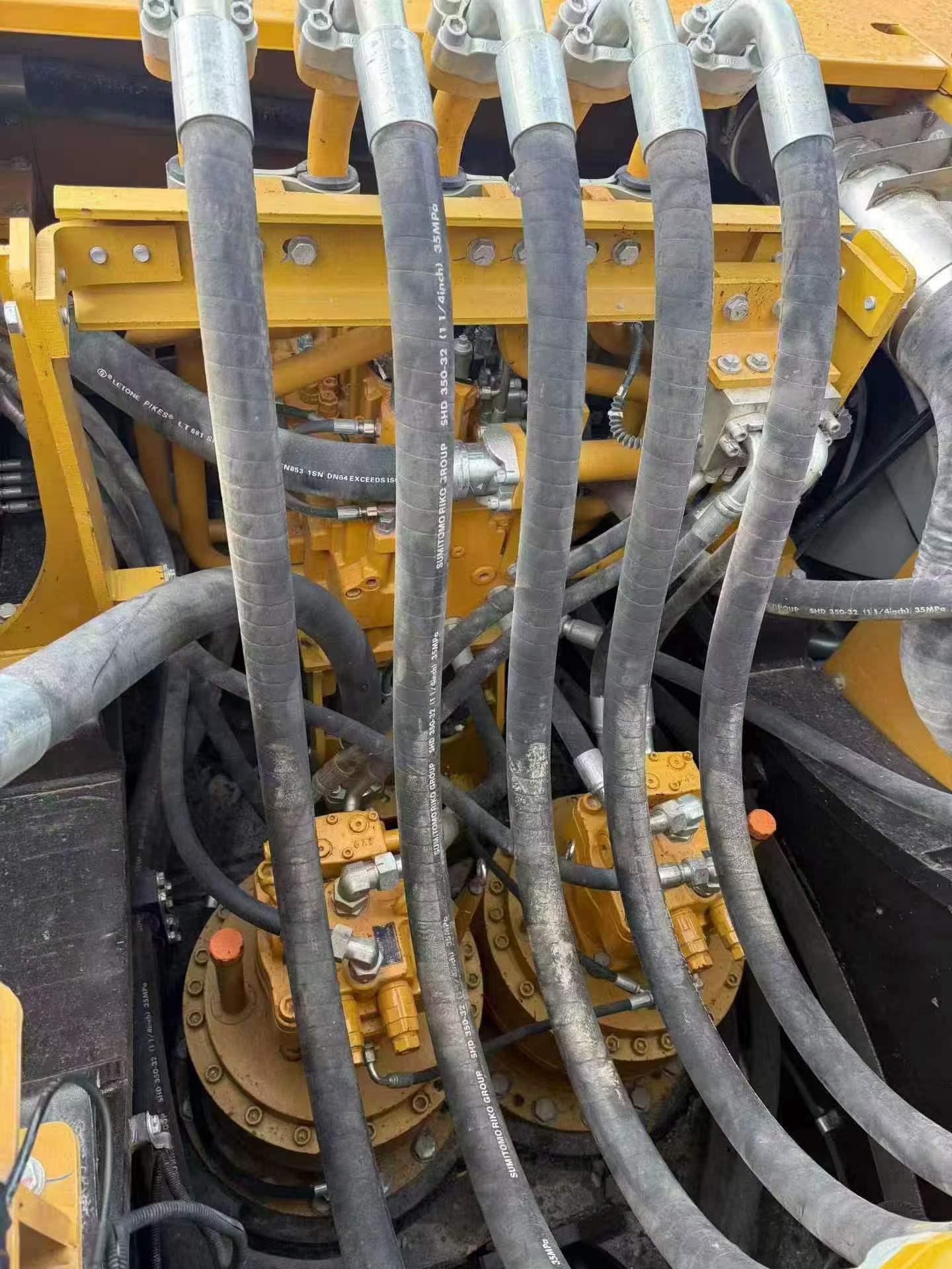Buy Sany SY650HB Used Excavator / 6