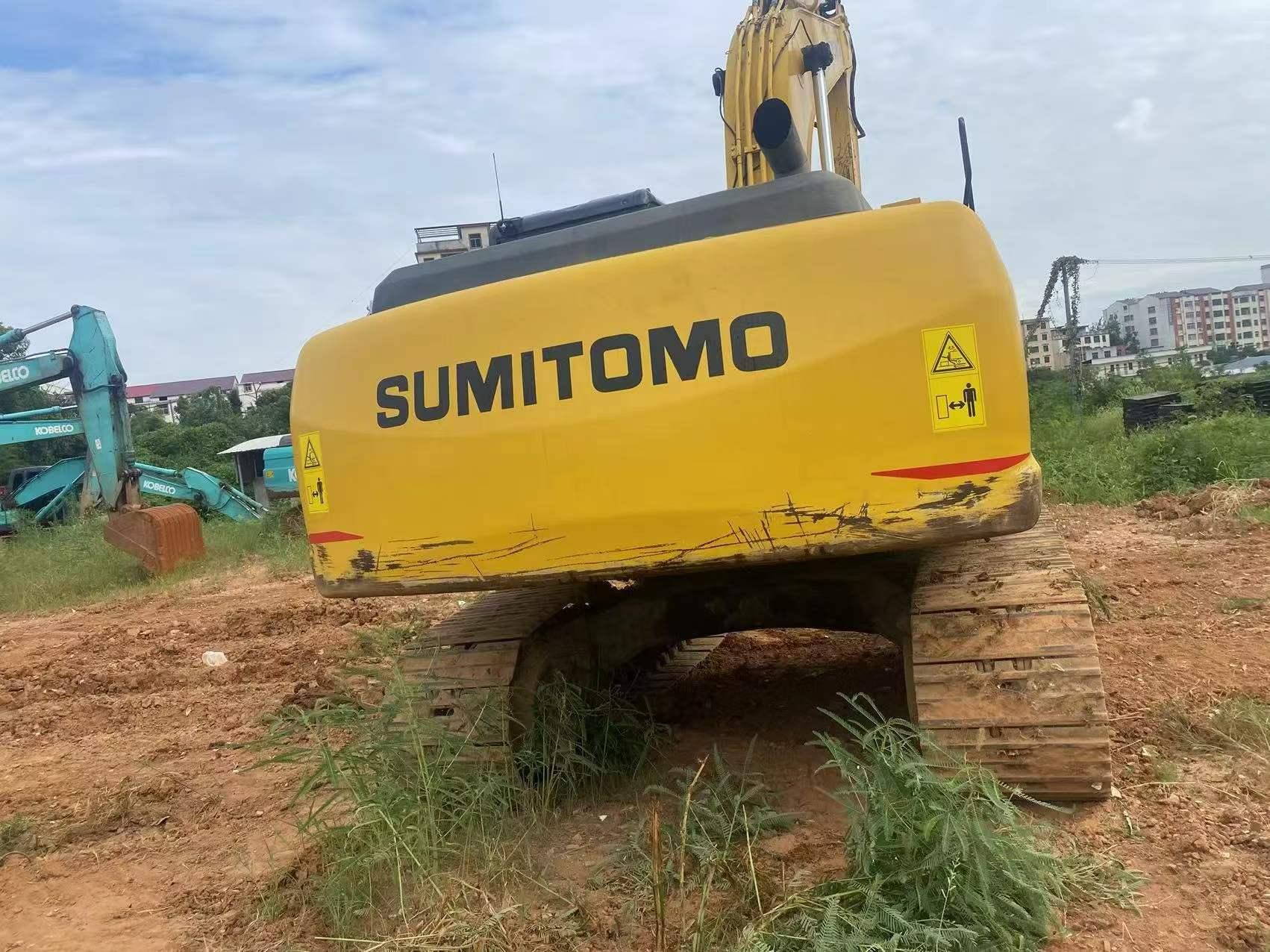 Compre Excavadora Sumitomo SH210-6 Usada / 3