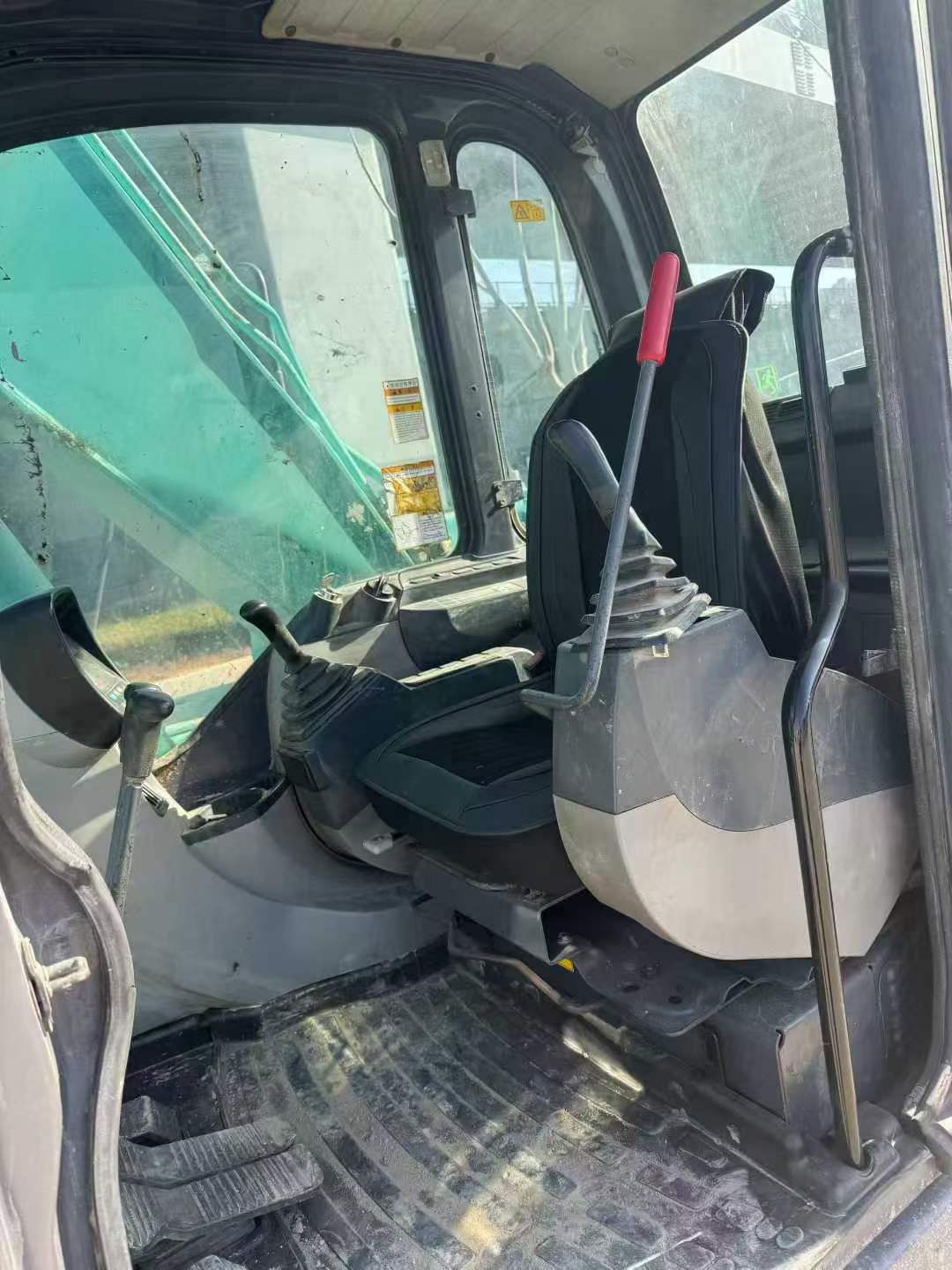 Купить Подержанный Экскаватор Kobelco SK130 / 7