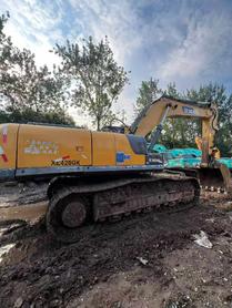 Buy XCMG XE370 Used Excavator / 2 Buy XCMG XE370 Used Excavator / 2