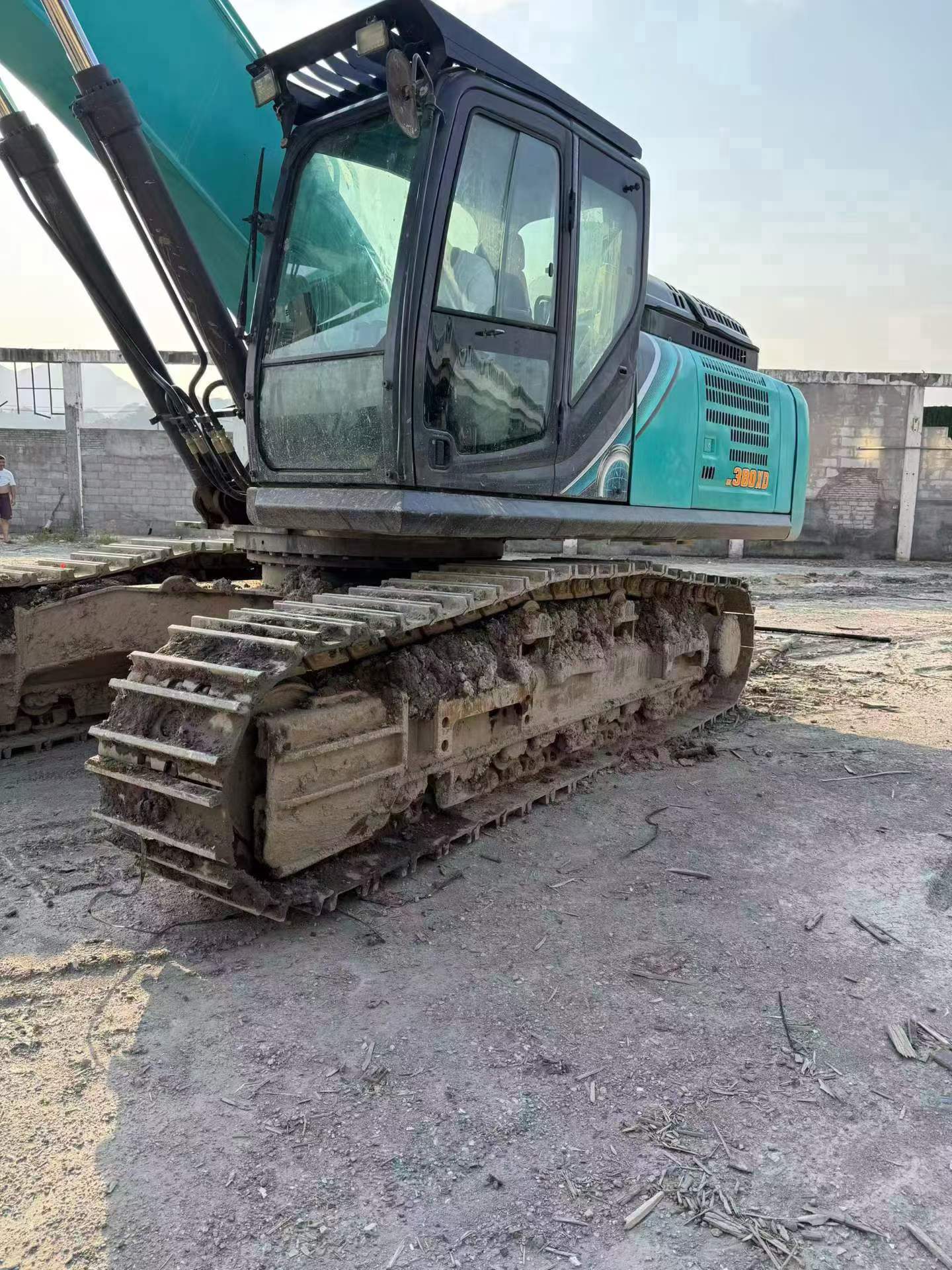 Купить Подержанный Экскаватор Kobelco SK380-8 / 2 Купить Подержанный Экскаватор Kobelco SK380-8 / 2