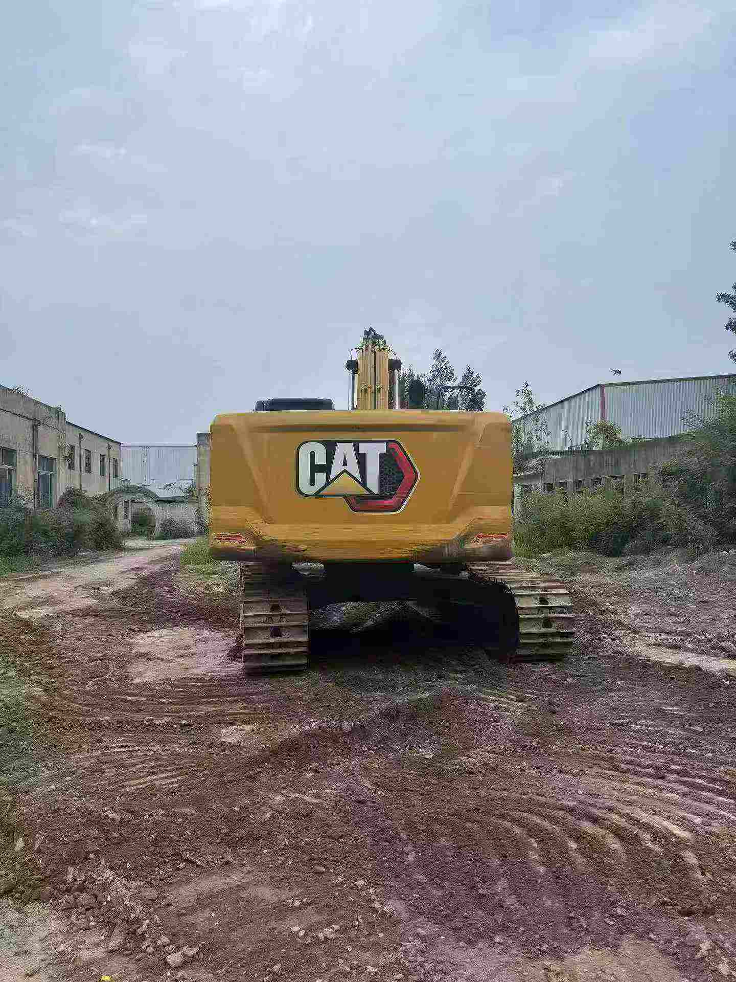 Купить Подержанный Экскаватор Caterpillar CAT333 / 3 Купить Подержанный Экскаватор Caterpillar CAT333 / 3