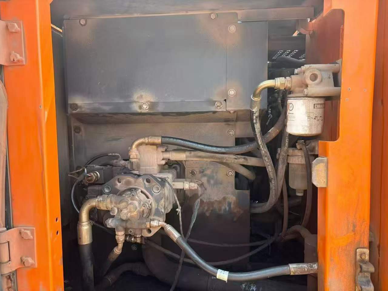 Купить Подержанный Экскаватор Doosan S130W-3 / 9 Купить Подержанный Экскаватор Doosan S130W-3 / 9