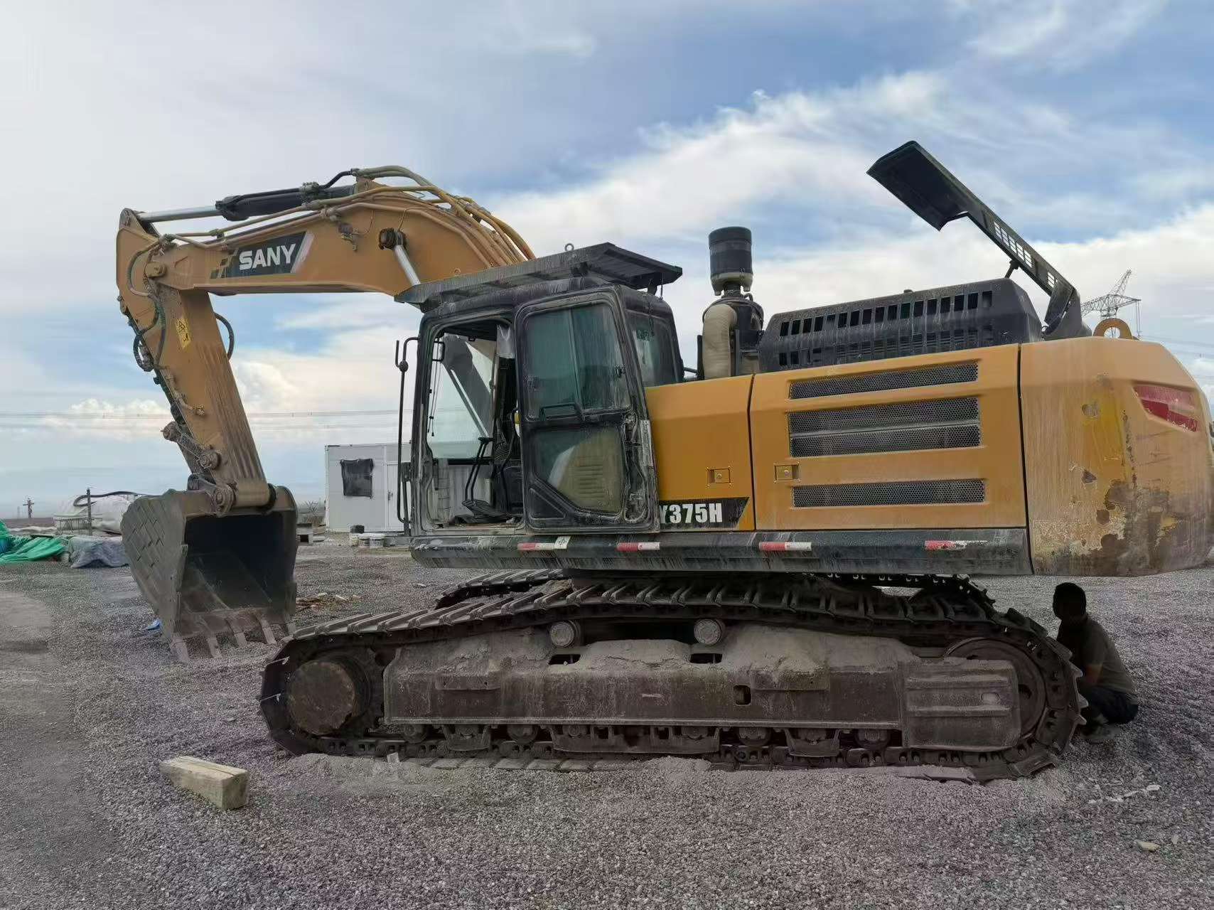 Buy Sany SY375H Used Excavator / 6 Buy Sany SY375H Used Excavator / 6
