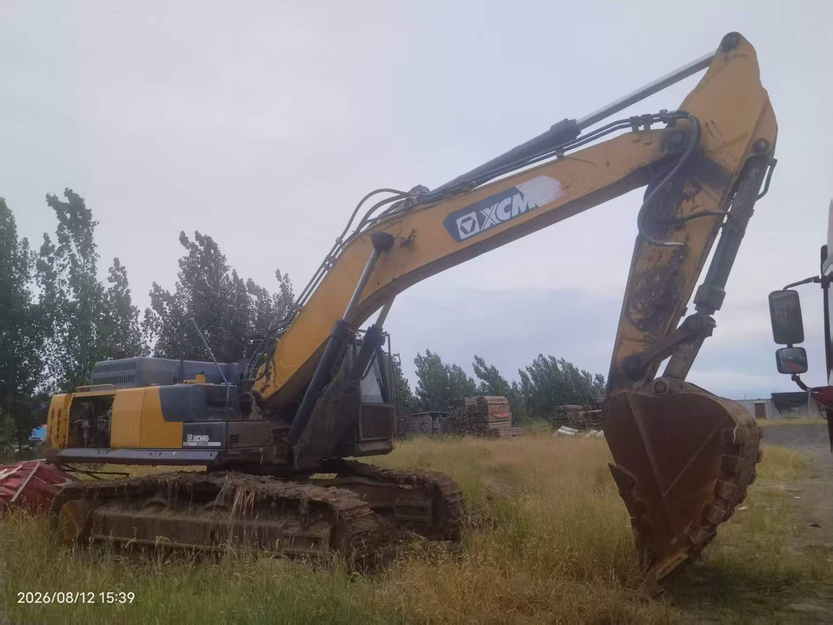 Buy XCMG XE490D Used Excavator
