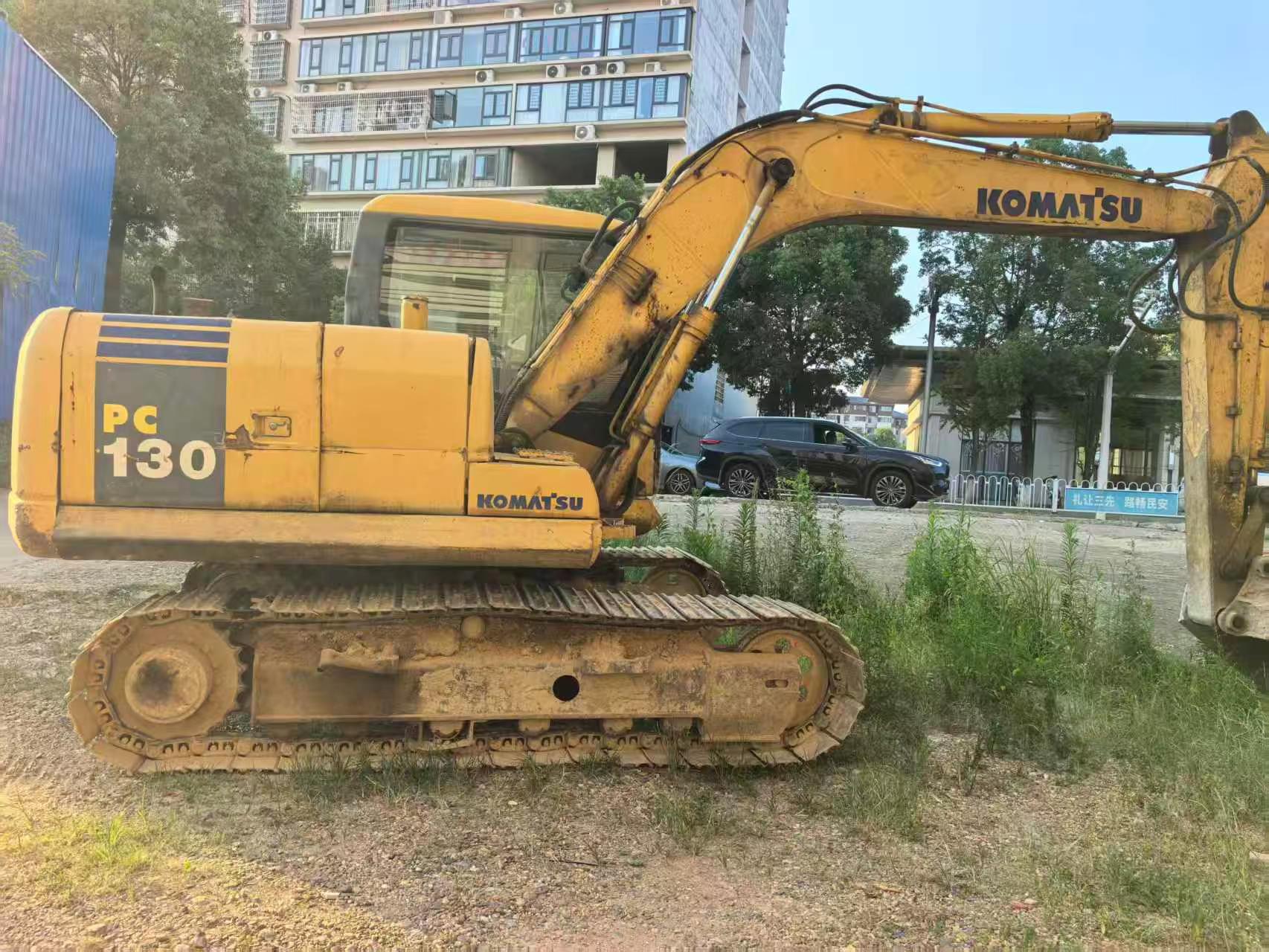 Buy Komatsu PC110-7 Used Excavator / 2 Buy Komatsu PC110-7 Used Excavator / 2