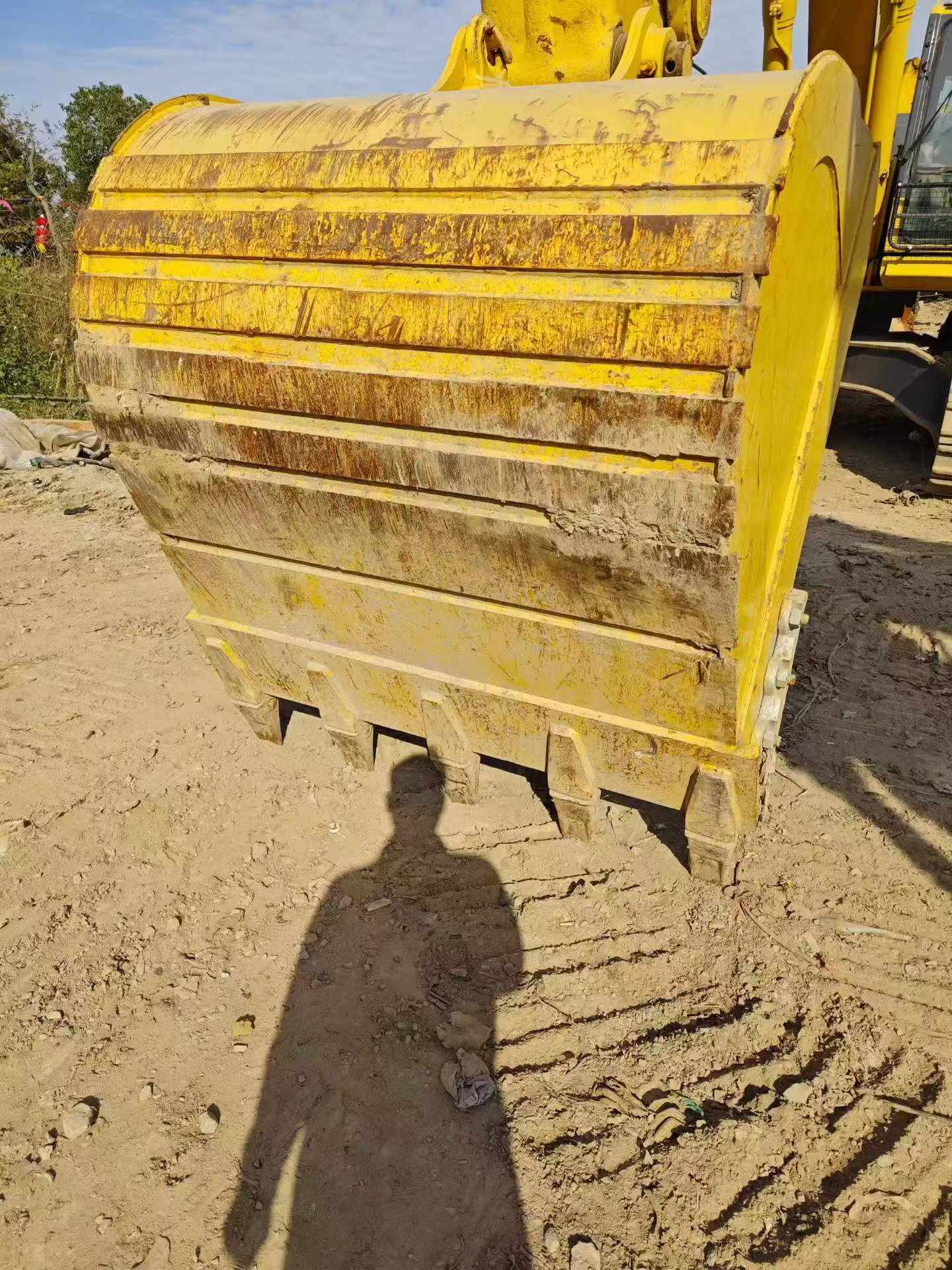Compre Excavadora Komatsu PC400-8 Usada / 3 Compre Excavadora Komatsu PC400-8 Usada / 3