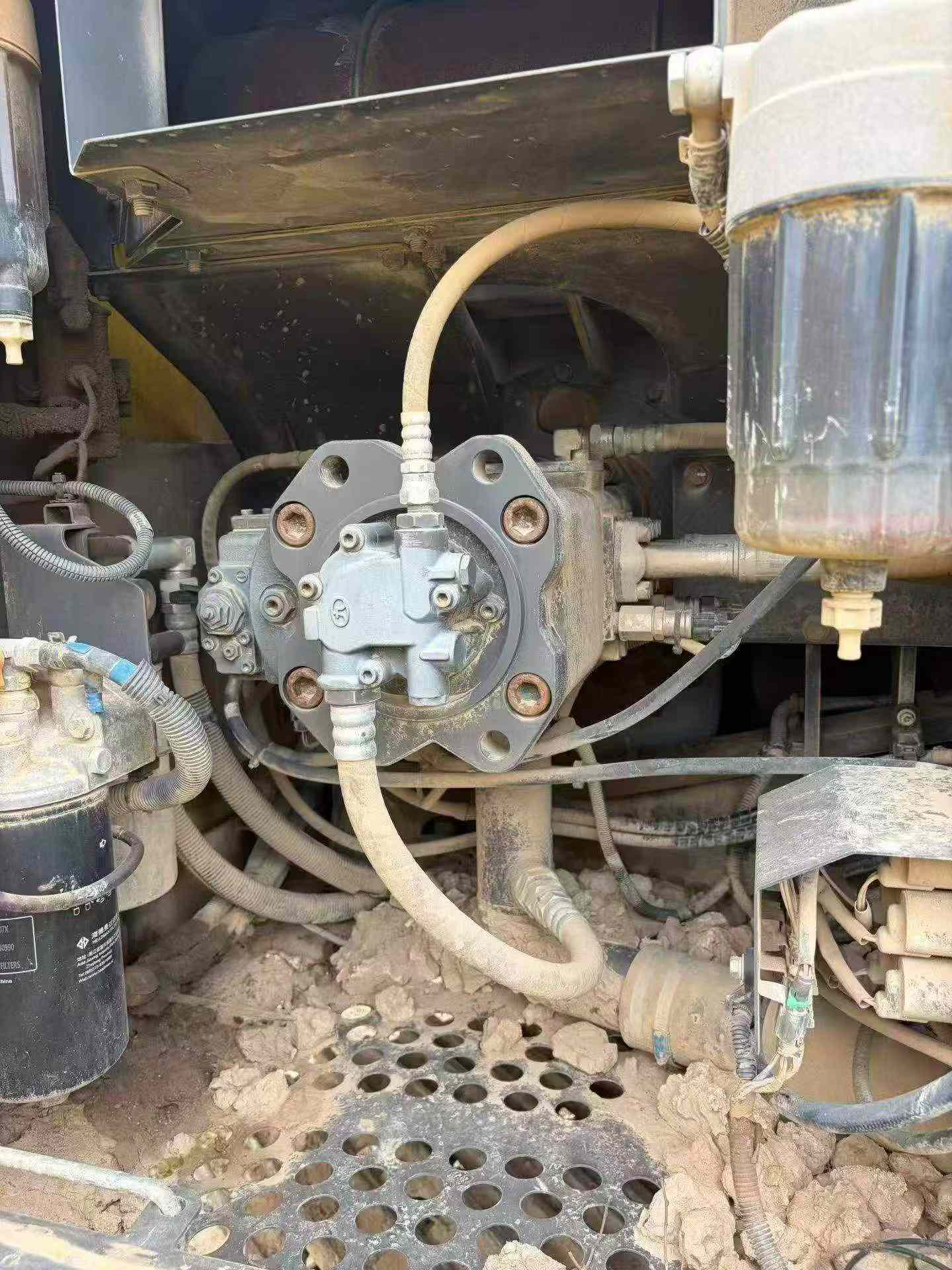 Buy Sumitomo SH210-5 Used Excavator / 8