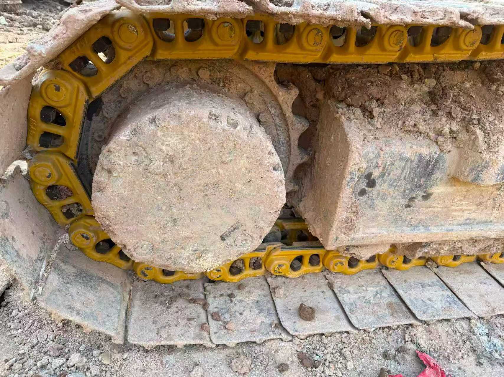 شراء حفارة Case CX210 مستعملة / 2