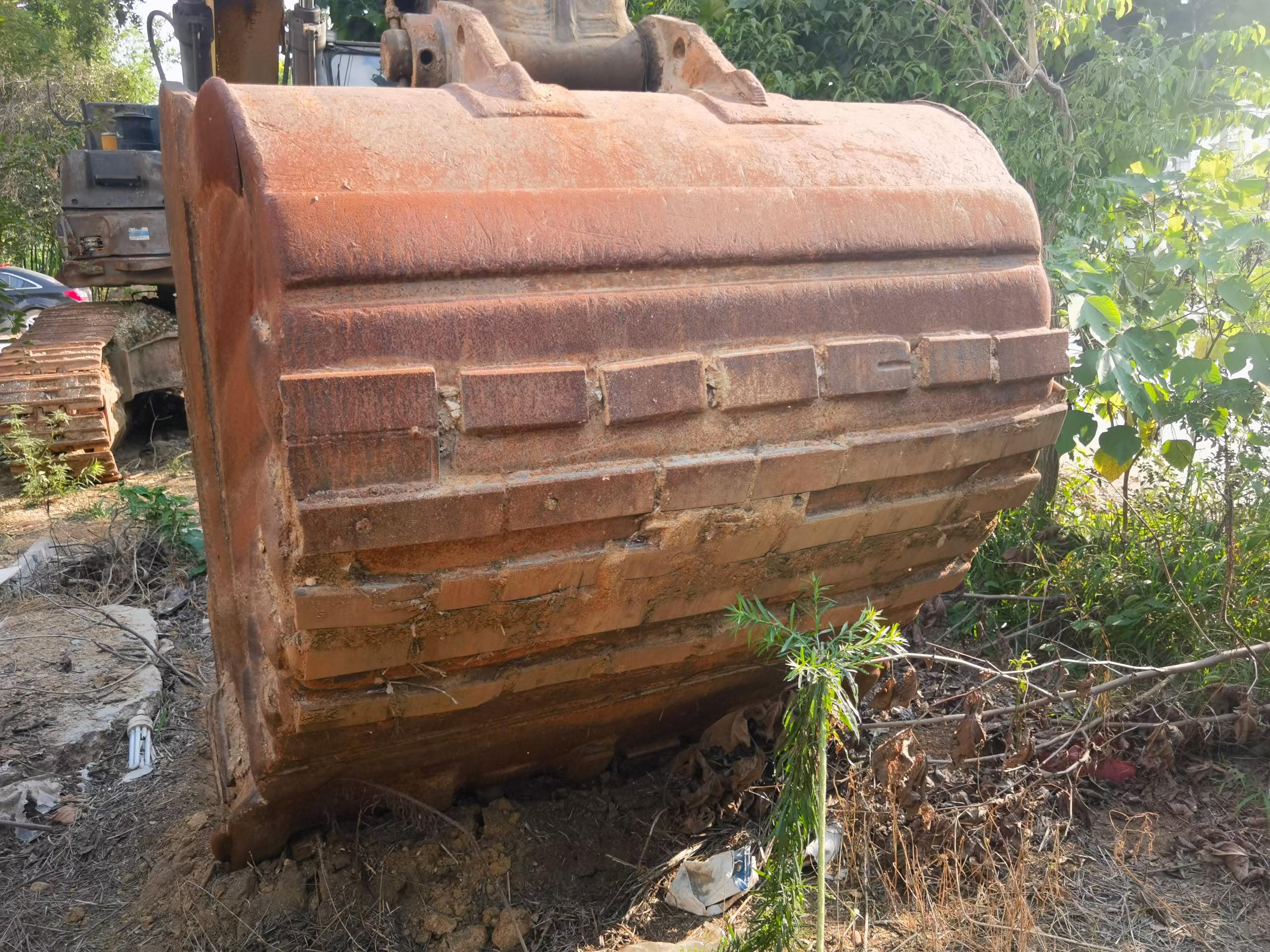 Buy XCMG XE470D Used Excavator / 3