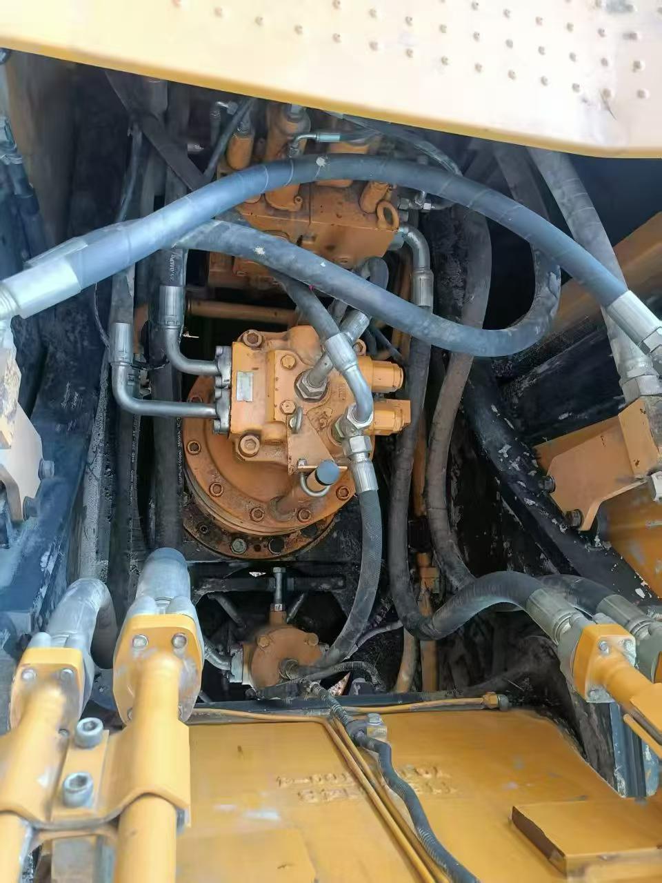 Buy Sany SY215C Used Excavator / 3 Buy Sany SY215C Used Excavator / 3