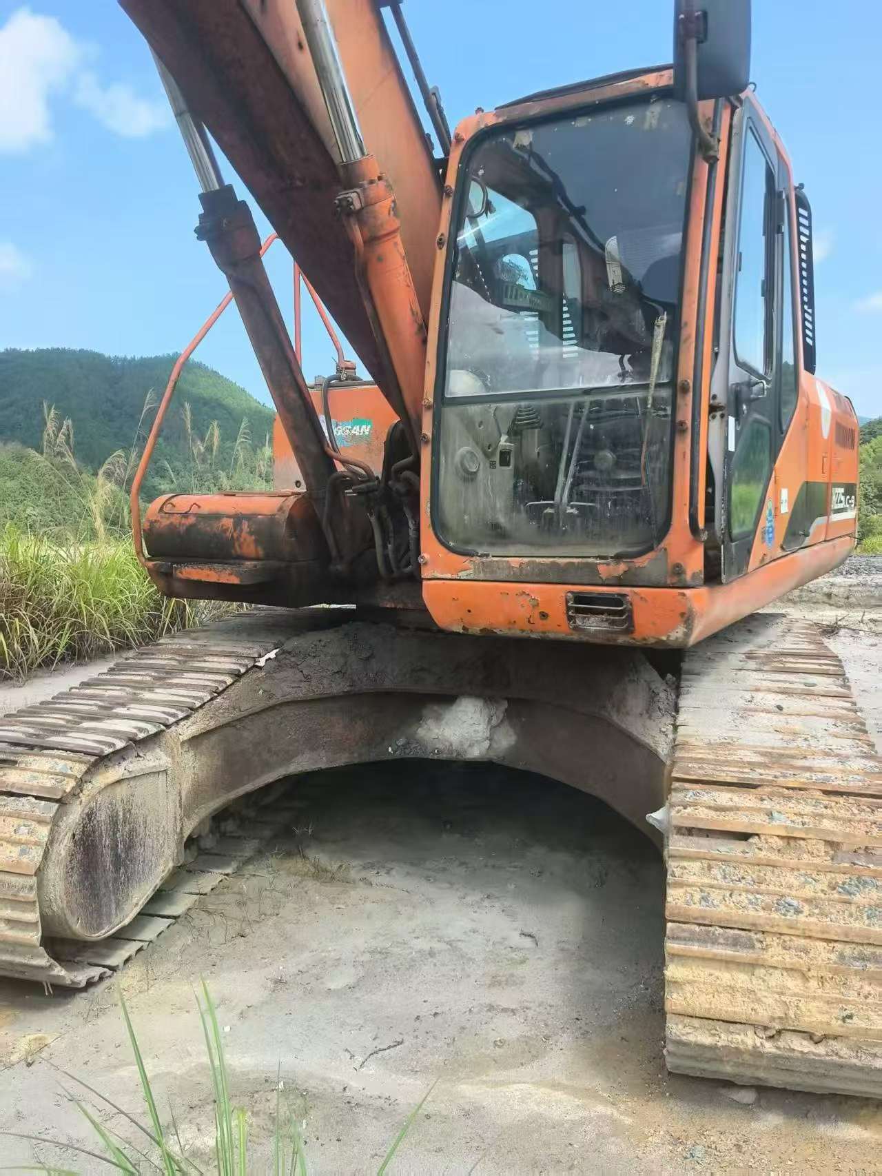 Compre Excavadora Doosan DH225-9 Usada / 3 Compre Excavadora Doosan DH225-9 Usada / 3