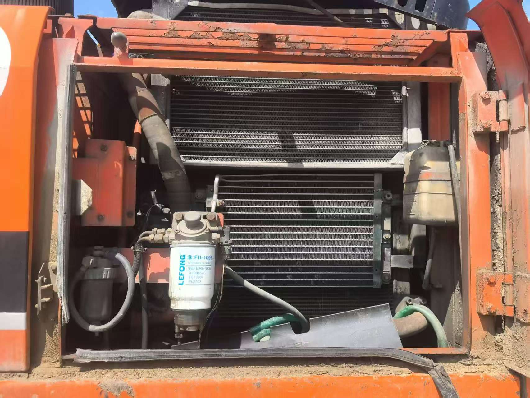 Compre Excavadora Doosan DH225-9 Usada / 7 Compre Excavadora Doosan DH225-9 Usada / 7