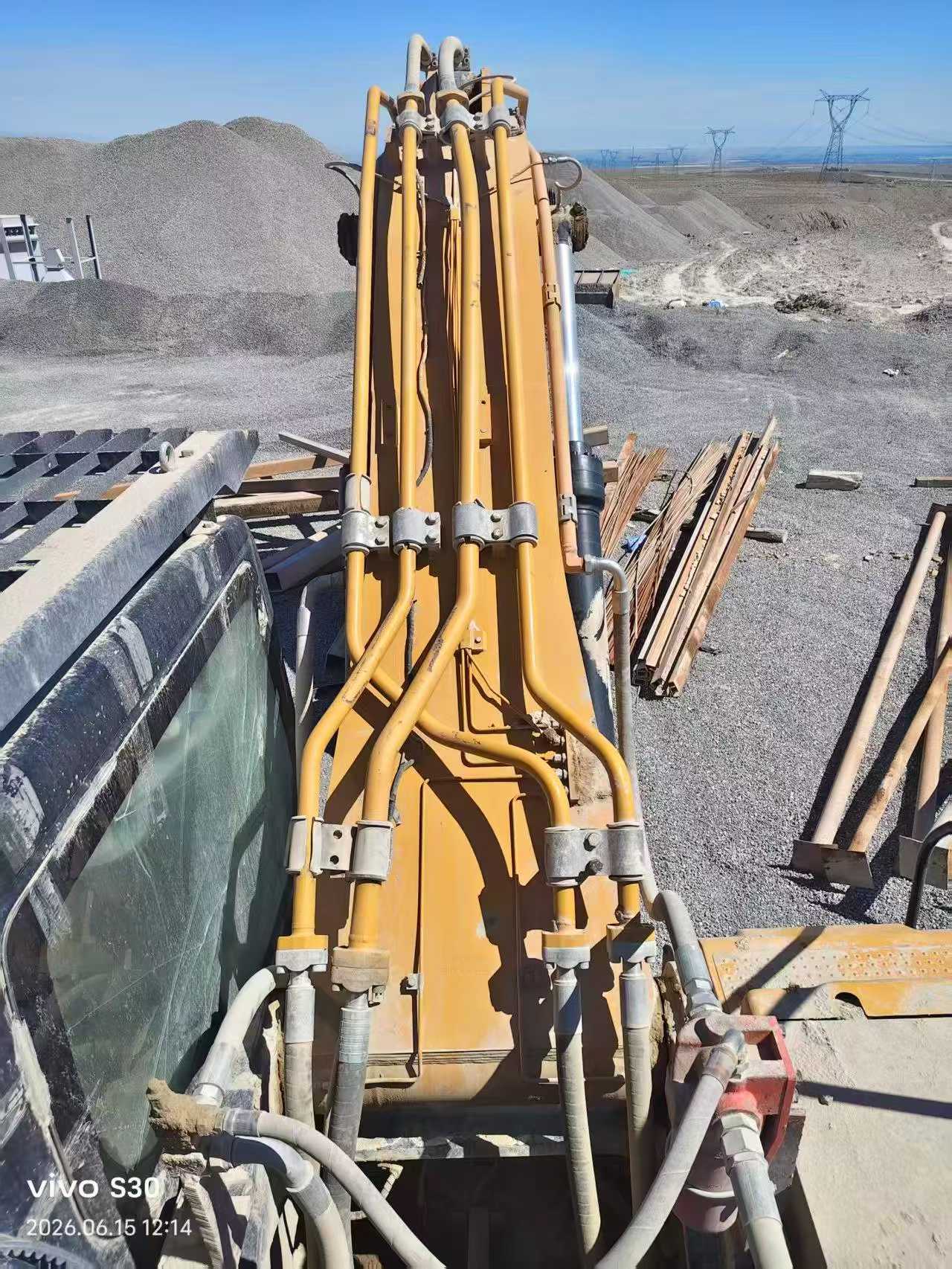 Buy Sany SY375H Used Excavator / 4 Buy Sany SY375H Used Excavator / 4