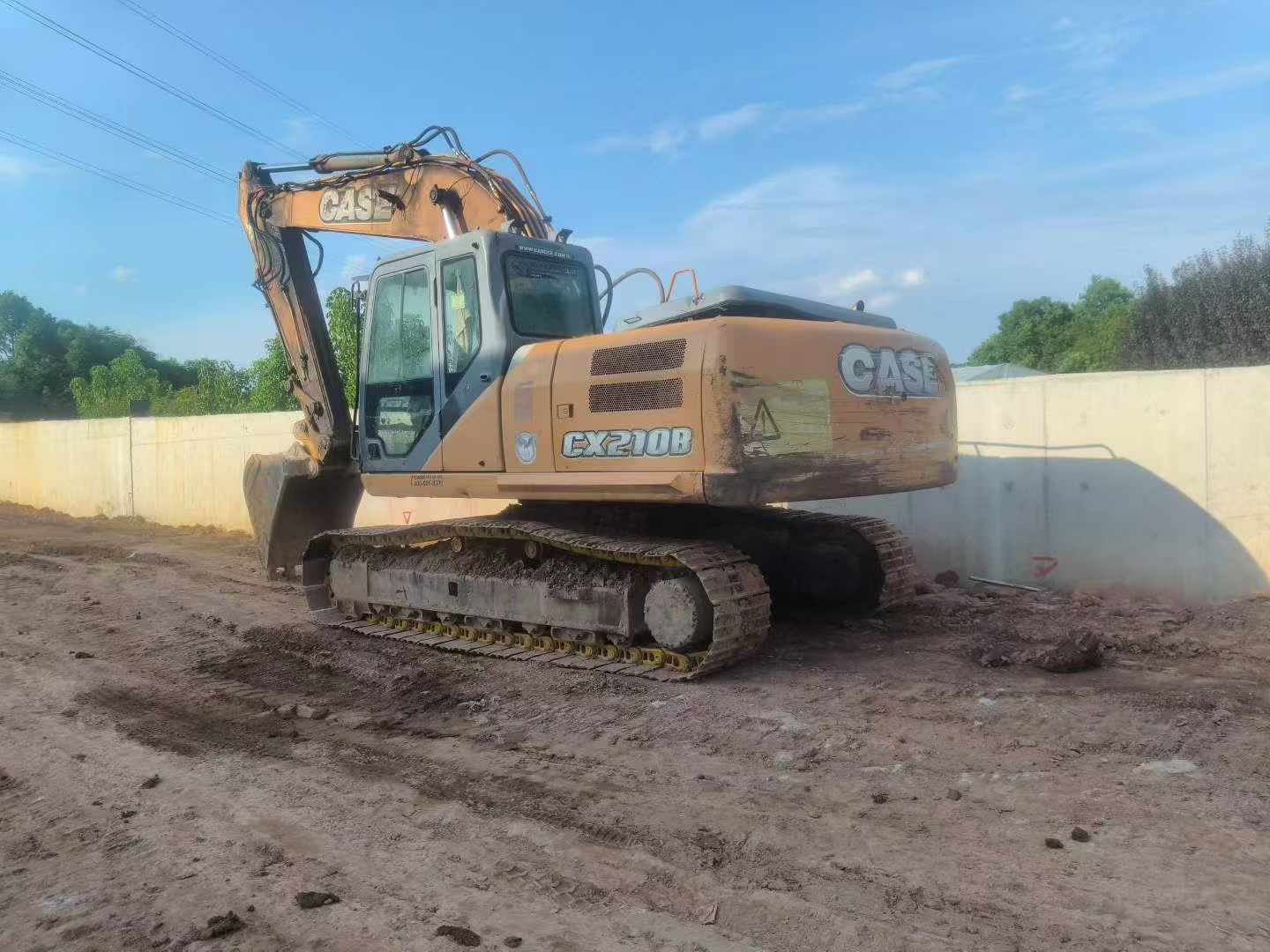 شراء Case CX210 مستعمل حفارة