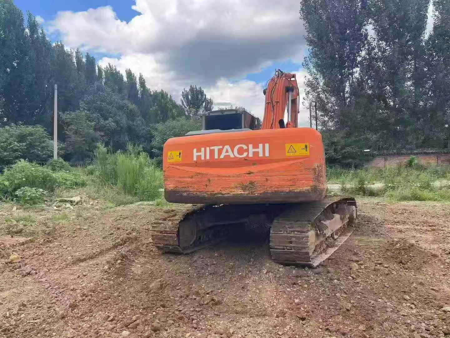 Buy Hitachi EX210 Used Excavator / 2 Buy Hitachi EX210 Used Excavator / 2